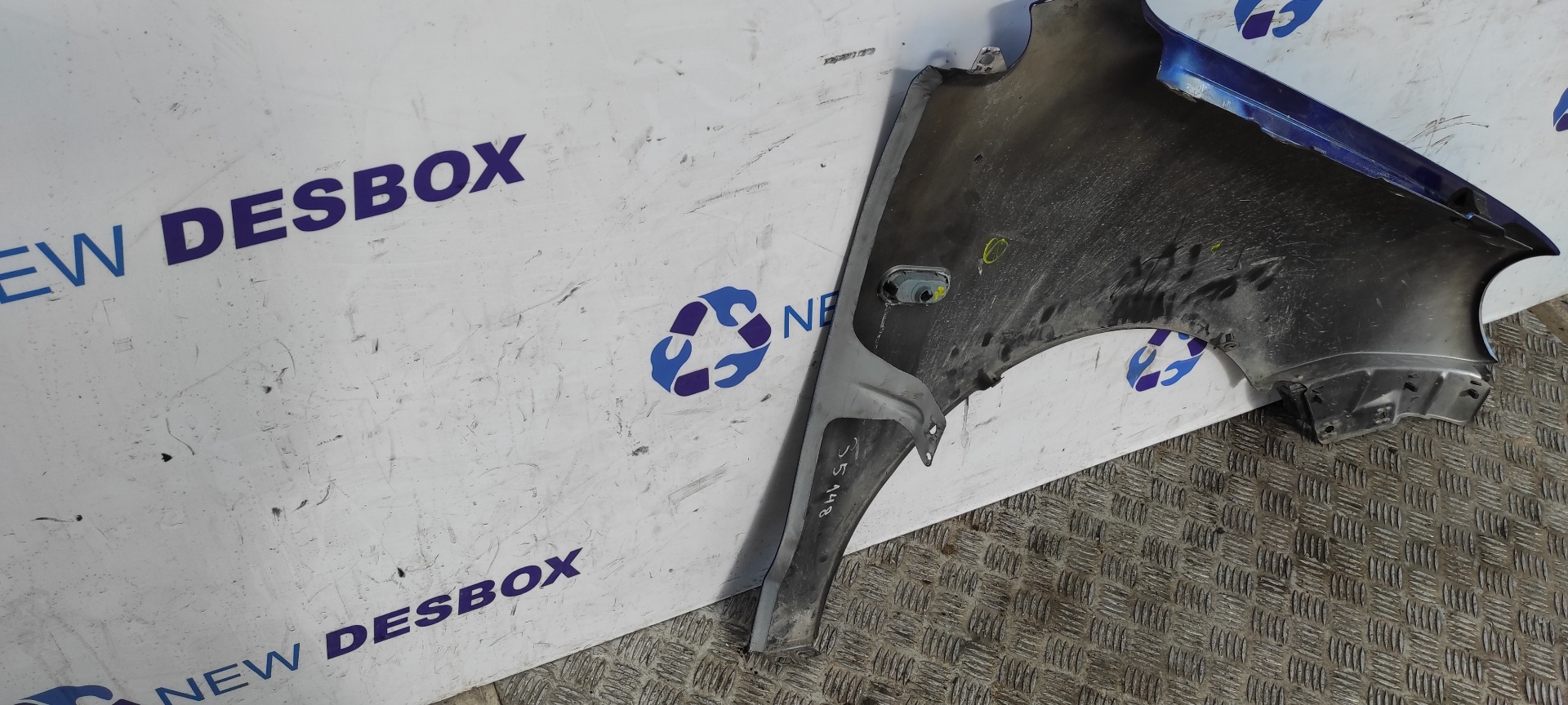 ALETA DELANTERA IZQUIERDA VOLKSWAGEN POLO (9N1) - vista 4