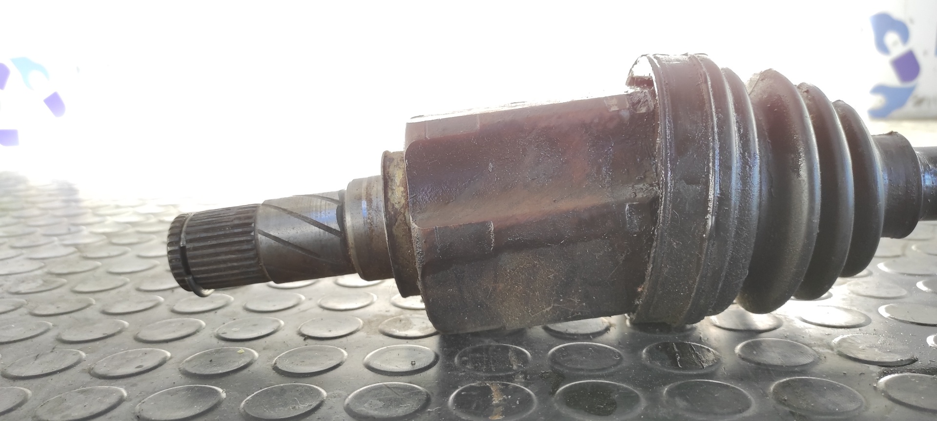 TRANSMISION DELANTERA IZQUIERDA NISSAN X-TRAIL (T30) - vista 3