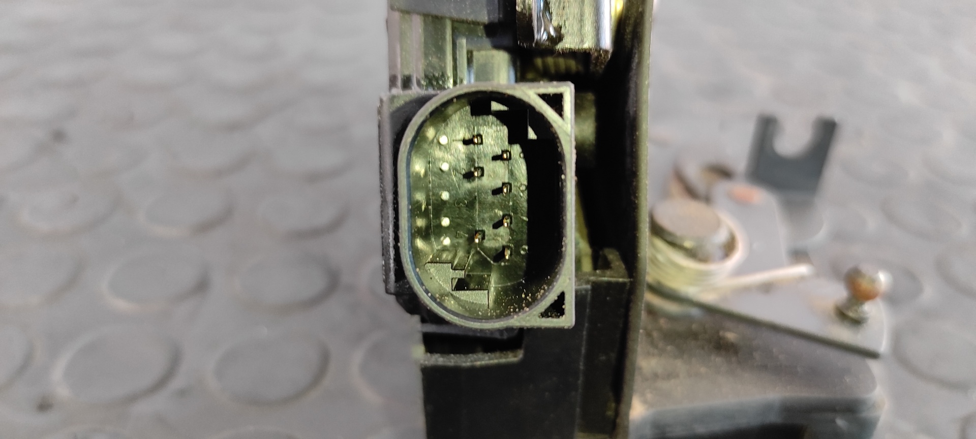 CERRADURA PUERTA TRASERA IZQUIERDA BMW X5 (E53) - vista 5