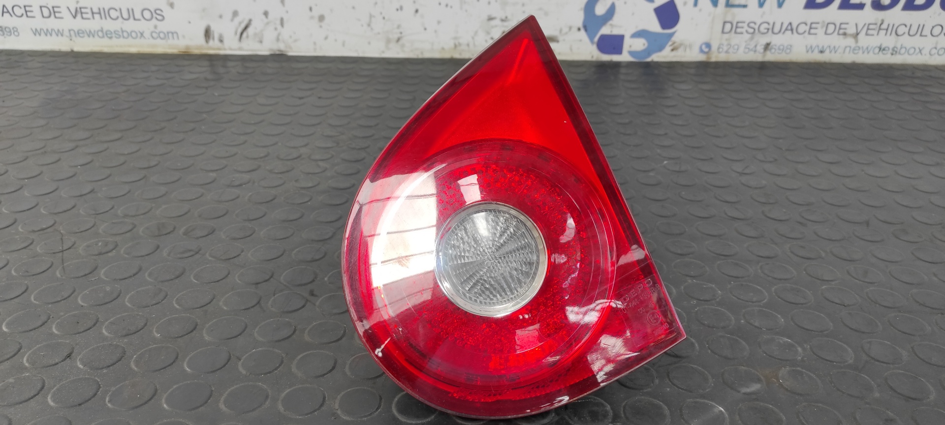 PILOTO PORTON DERECHO VOLKSWAGEN GOLF V BERLINA (1K1)