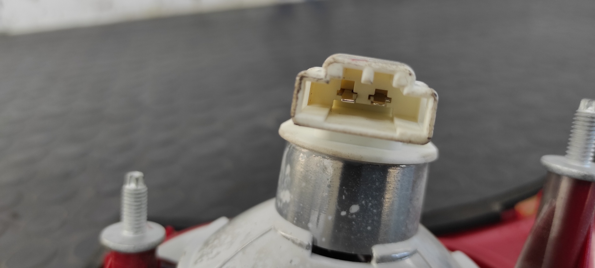 PILOTO PORTON DERECHO VOLKSWAGEN GOLF V BERLINA (1K1) - vista 7