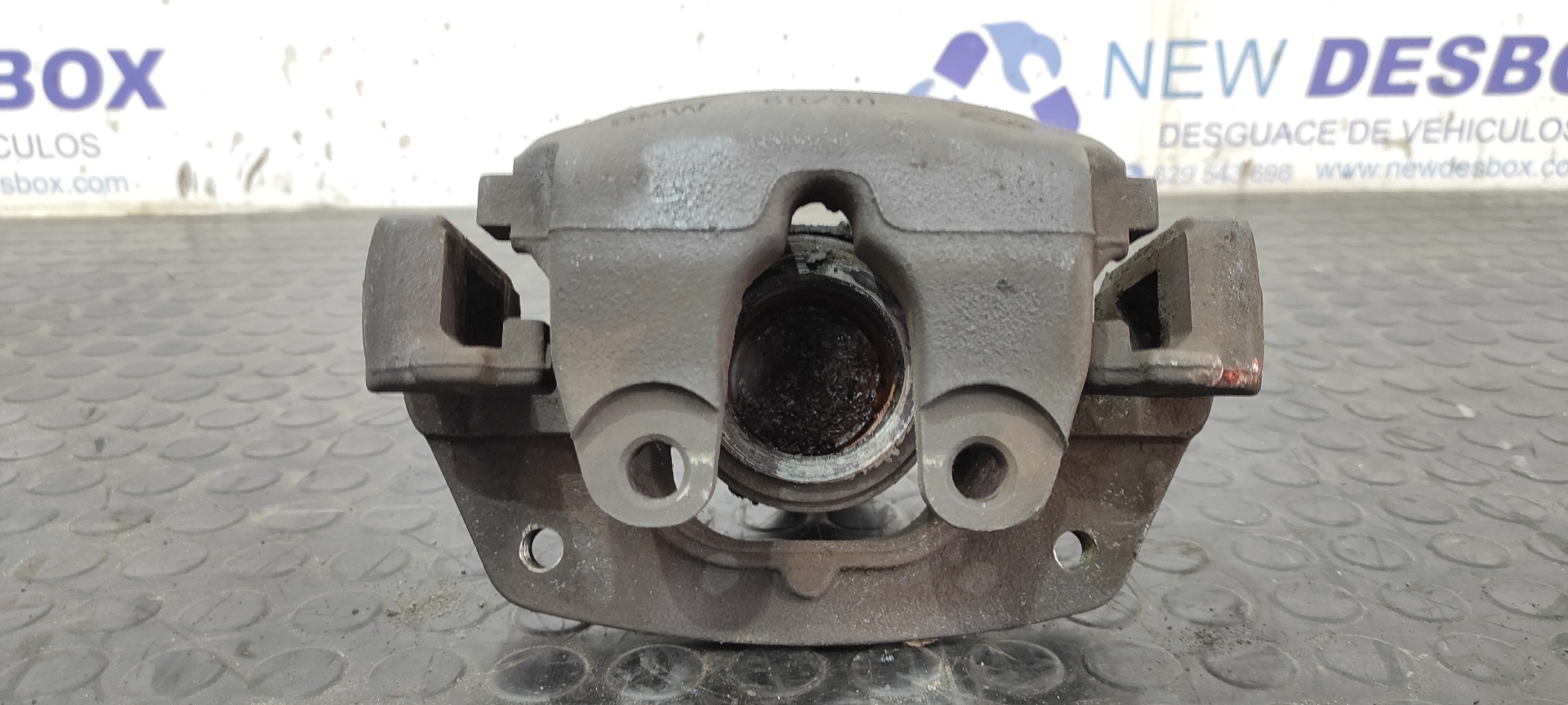 PINZA DE FRENO DELANTERA IZQUIERDA BMW X5 (E53) - vista 4