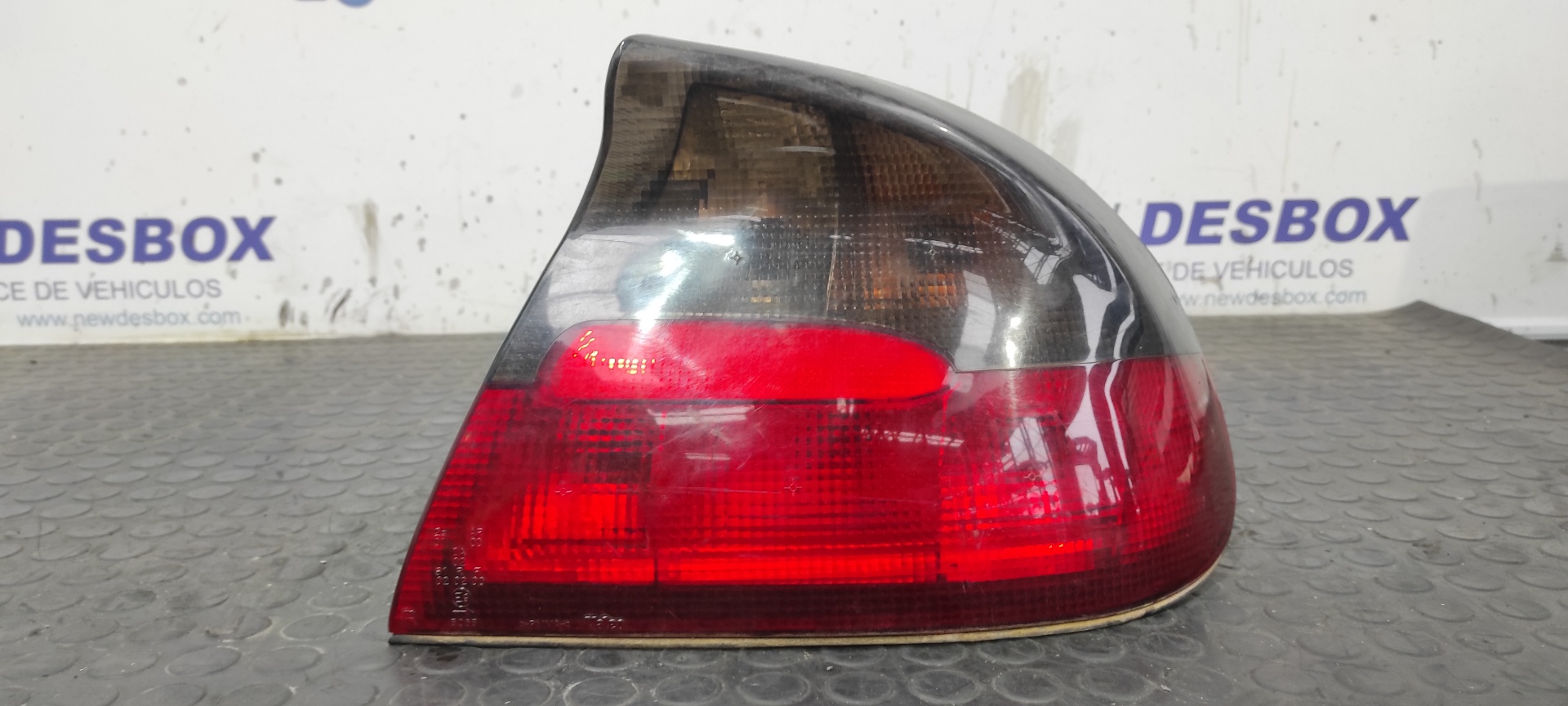 PILOTO TRASERO DERECHO OPEL TIGRA