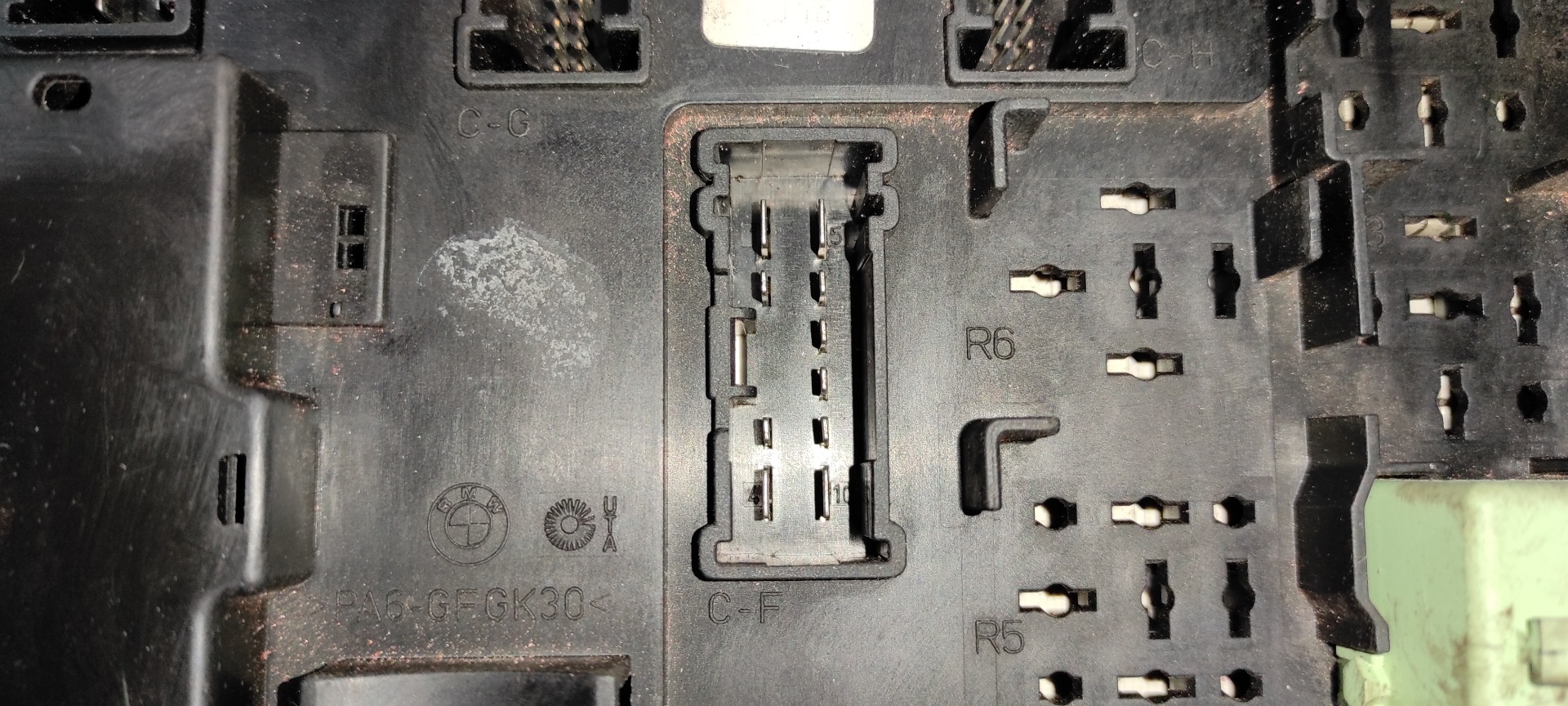 CAJA RELES / FUSIBLES BMW X5 (E53) - vista 2