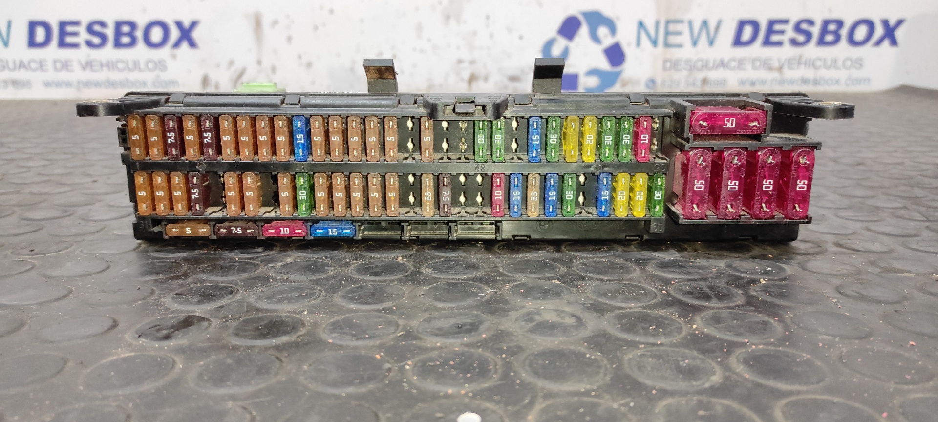 CAJA RELES / FUSIBLES BMW X5 (E53) - vista 10