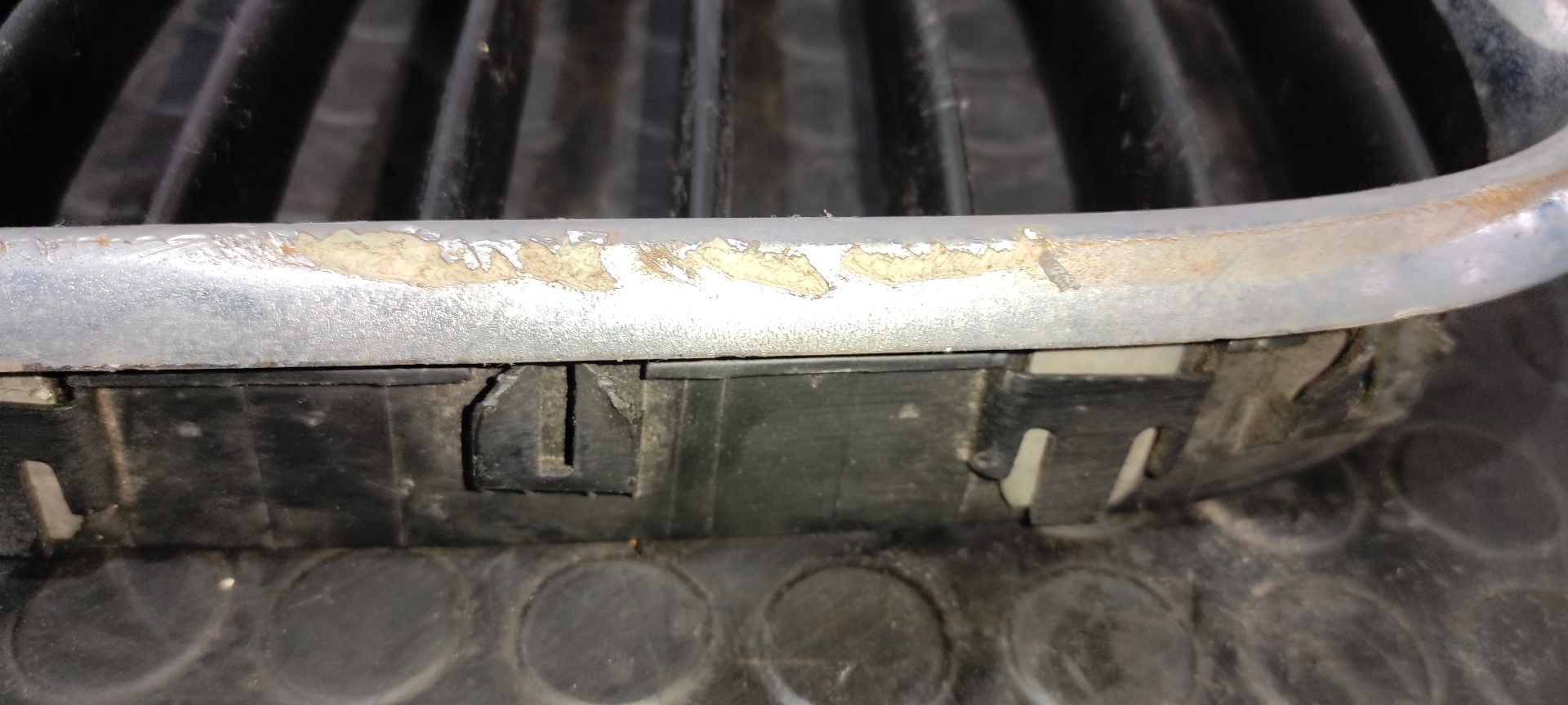 REJILLA DELANTERA BMW X5 (E53) - vista 3