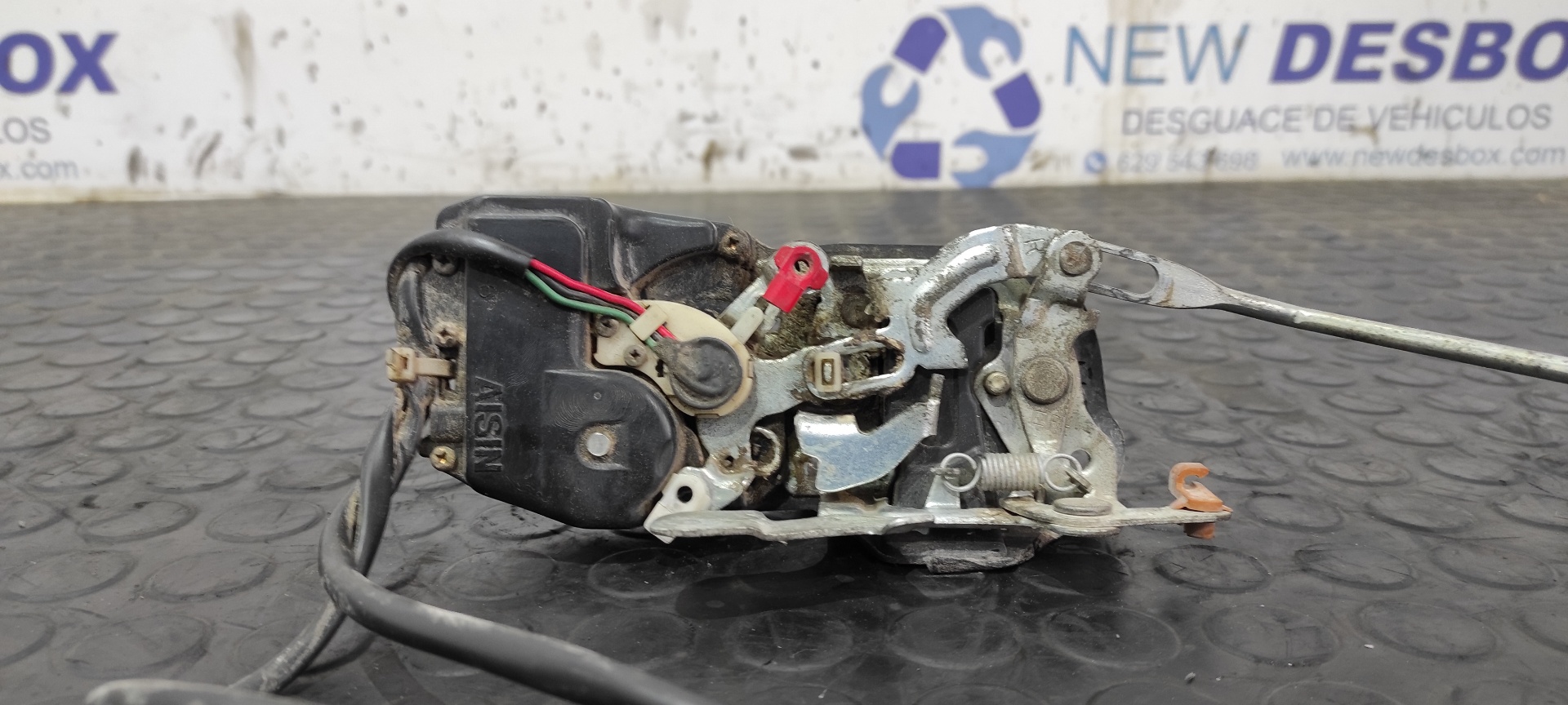 CERRADURA PUERTA DELANTERA DERECHA SUZUKI VITARA SE/SV (ET)