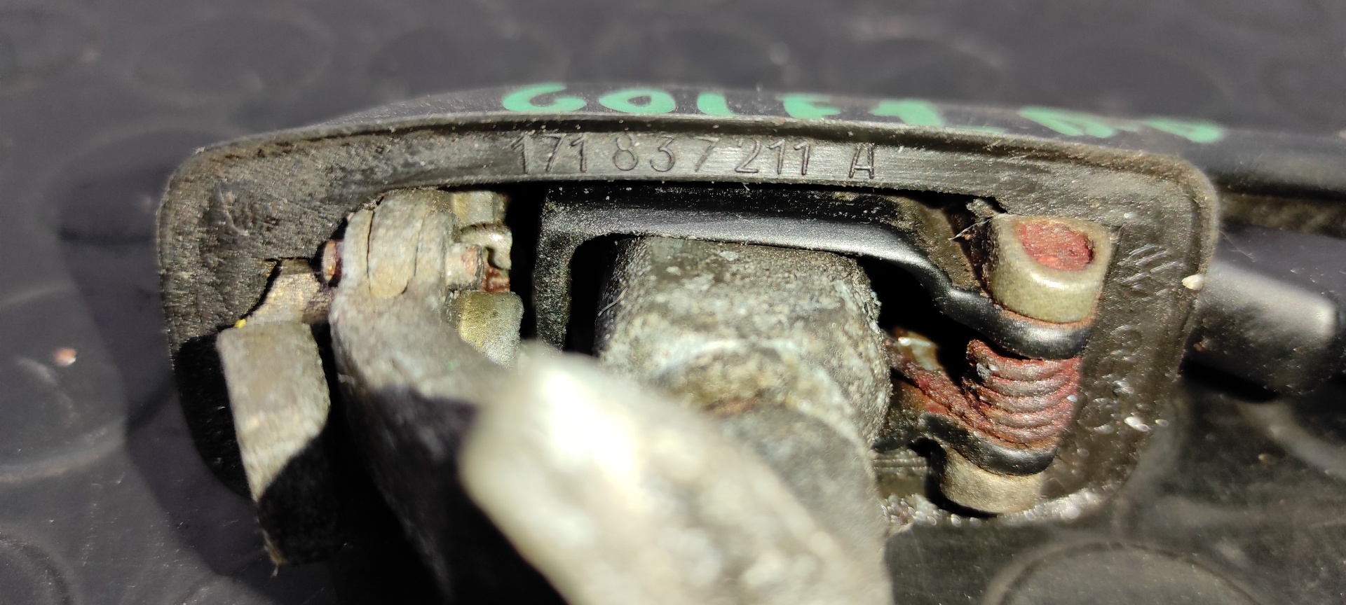 MANETA DELANTERA DERECHA VOLKSWAGEN GOLF I (171/173) - vista 2