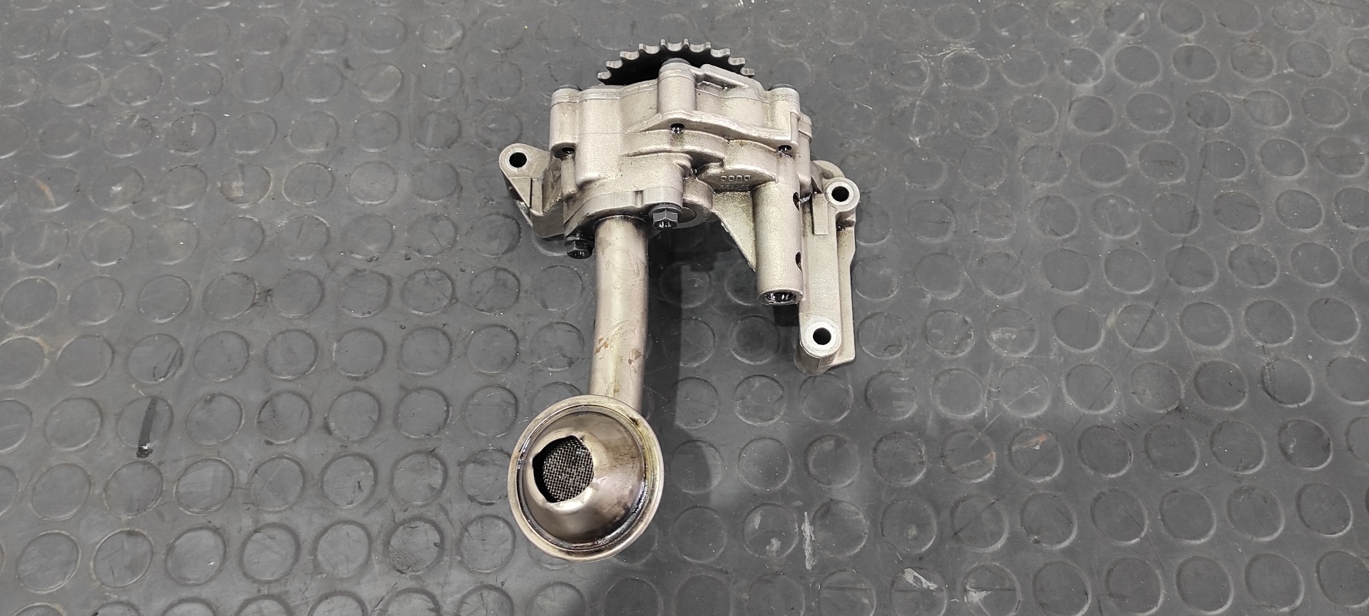 BOMBA ACEITE VOLKSWAGEN GOLF V BERLINA (1K1) - vista 6