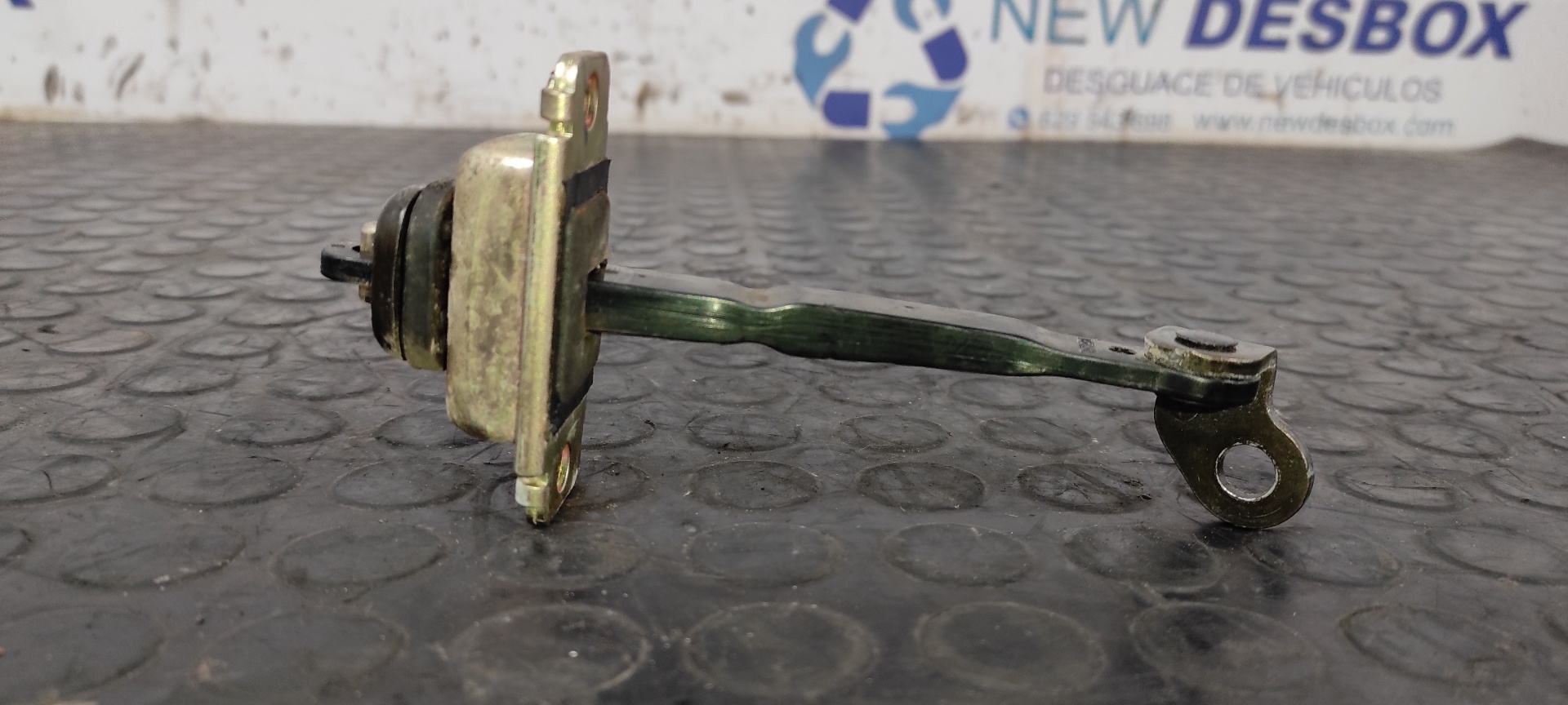 RETENEDOR PUERTA DERECHA CHEVROLET AVEO - vista 4