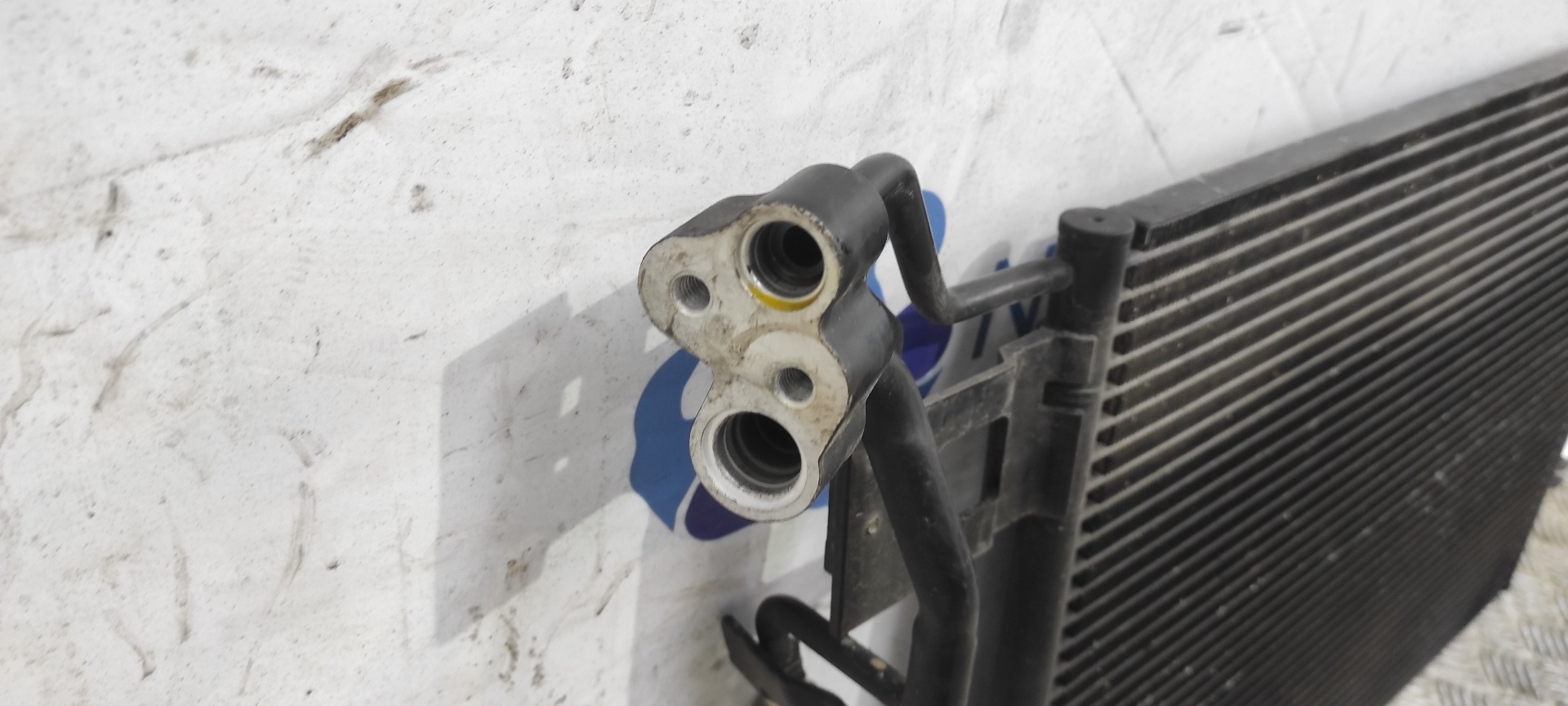 CONDENSADOR / RADIADOR  AIRE ACONDICIONADO VOLKSWAGEN PASSAT BERLINA (3B3) - vista 2