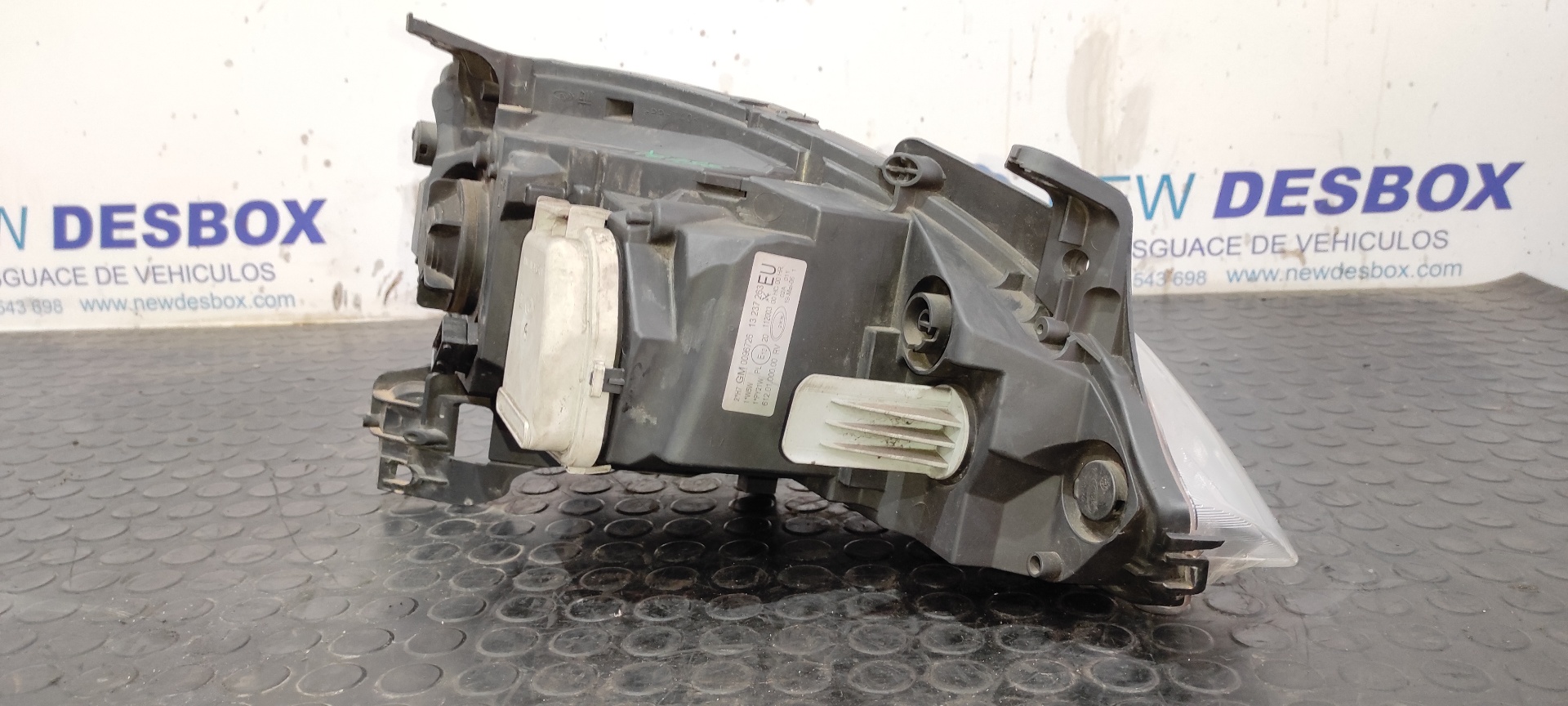 FARO IZQUIERDO OPEL CORSA C - vista 7