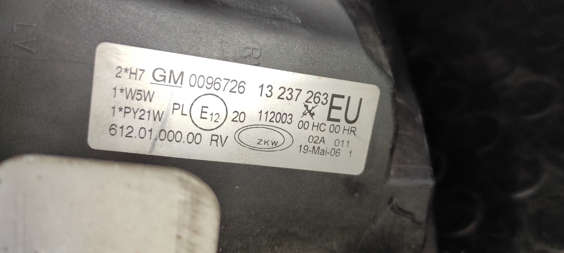 FARO IZQUIERDO OPEL CORSA C - vista 3