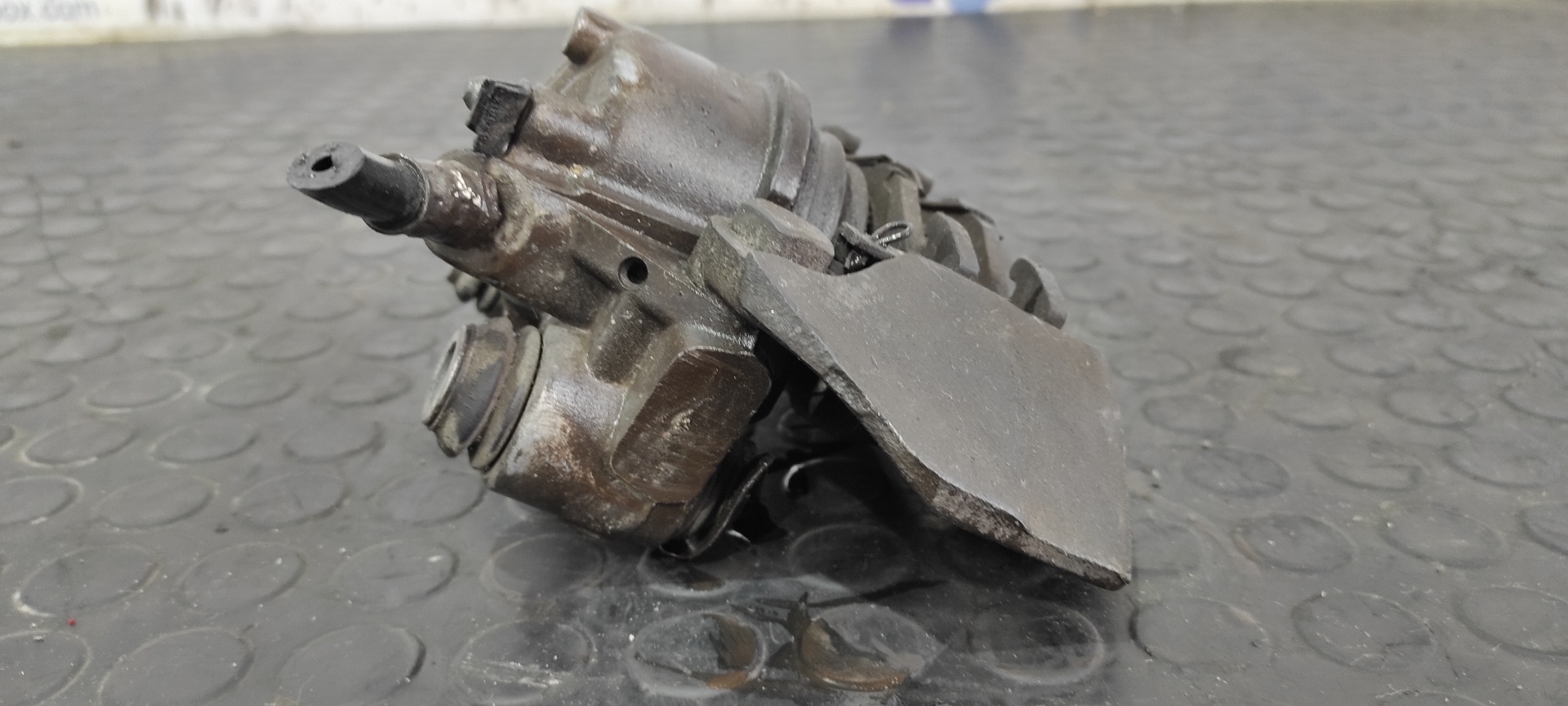 PINZA DE FRENO DELANTERA DERECHA CITROEN SAXO - vista 5