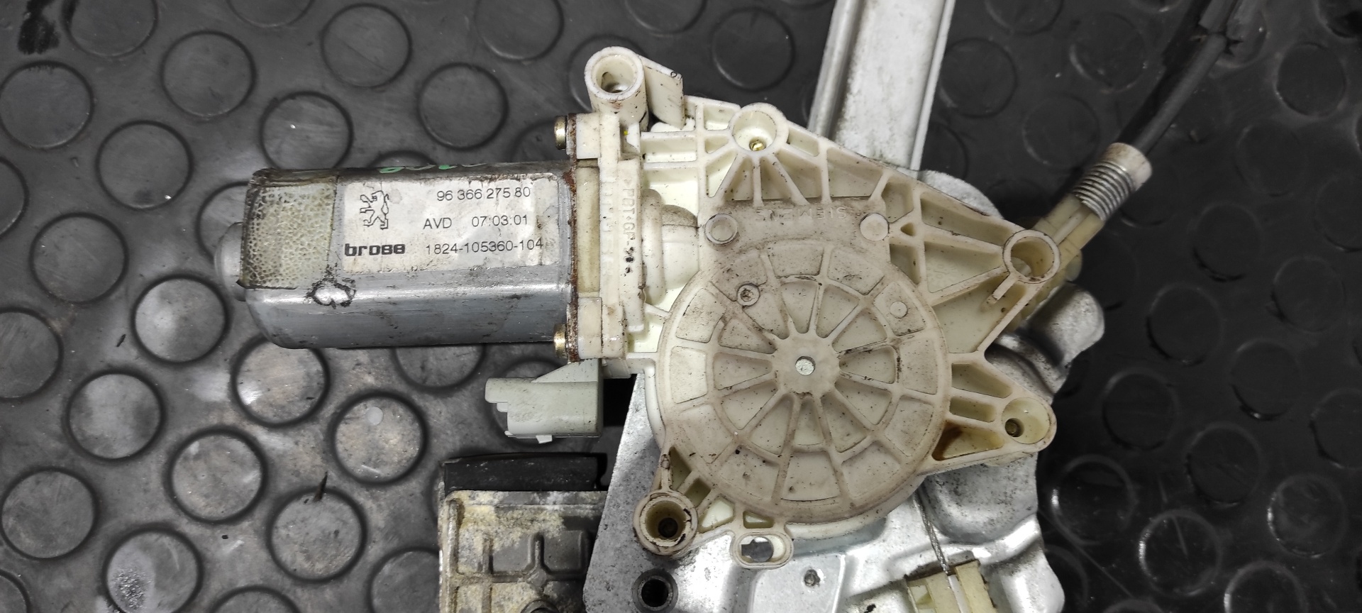 ELEVALUNAS DELANTERO IZQUIERDO PEUGEOT 206 CC - vista 6