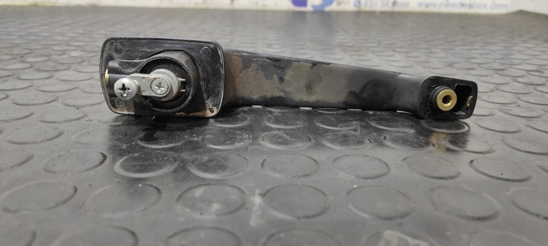 MANETA DELANTERA DERECHA MERCEDES-BENZ MB 100 D CAJA CERRADA / COMBI - vista 2