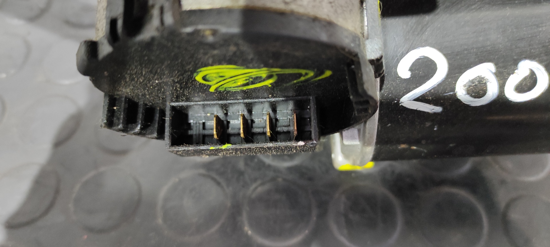 MOTOR LIMPIA DELANTERO AUDI A6 AVANT (4B5) - vista 4