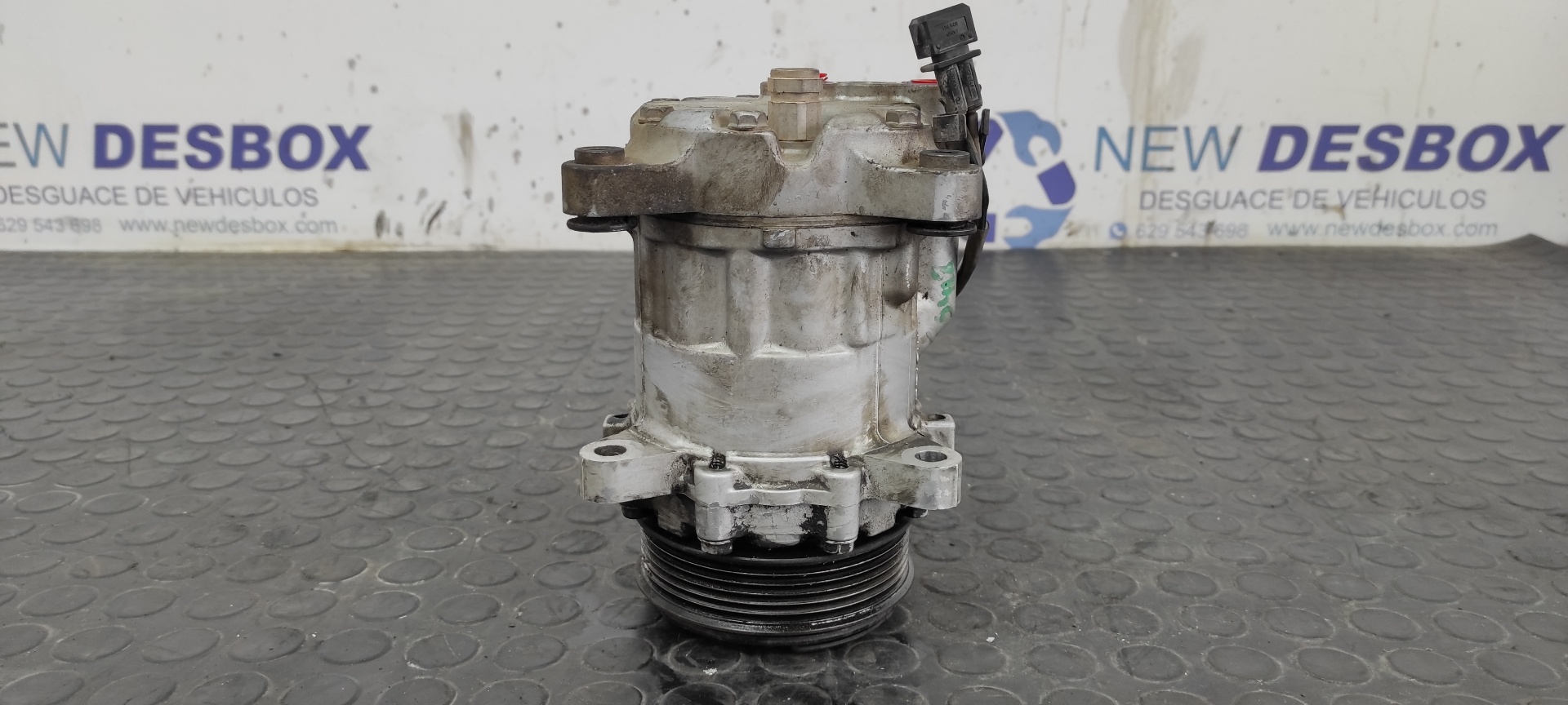 COMPRESOR AIRE ACONDICIONADO VOLKSWAGEN POLO BERLINA (6N1) - vista 4