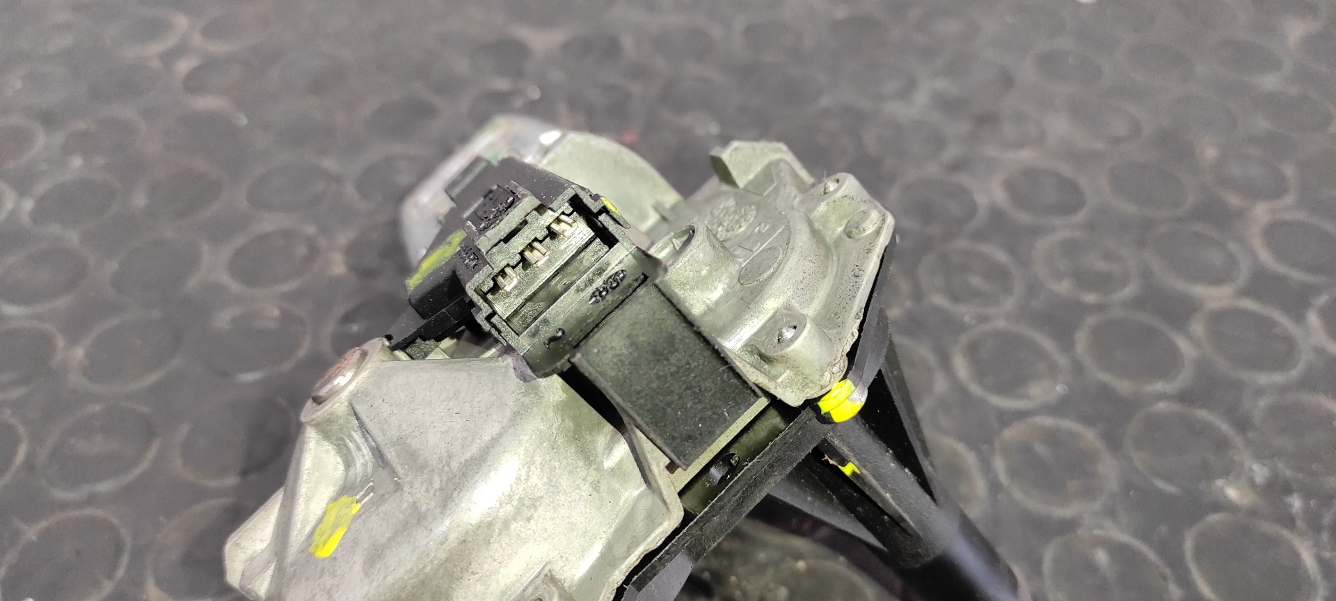 MOTOR LIMPIA TRASERO OPEL CORSA C - vista 7