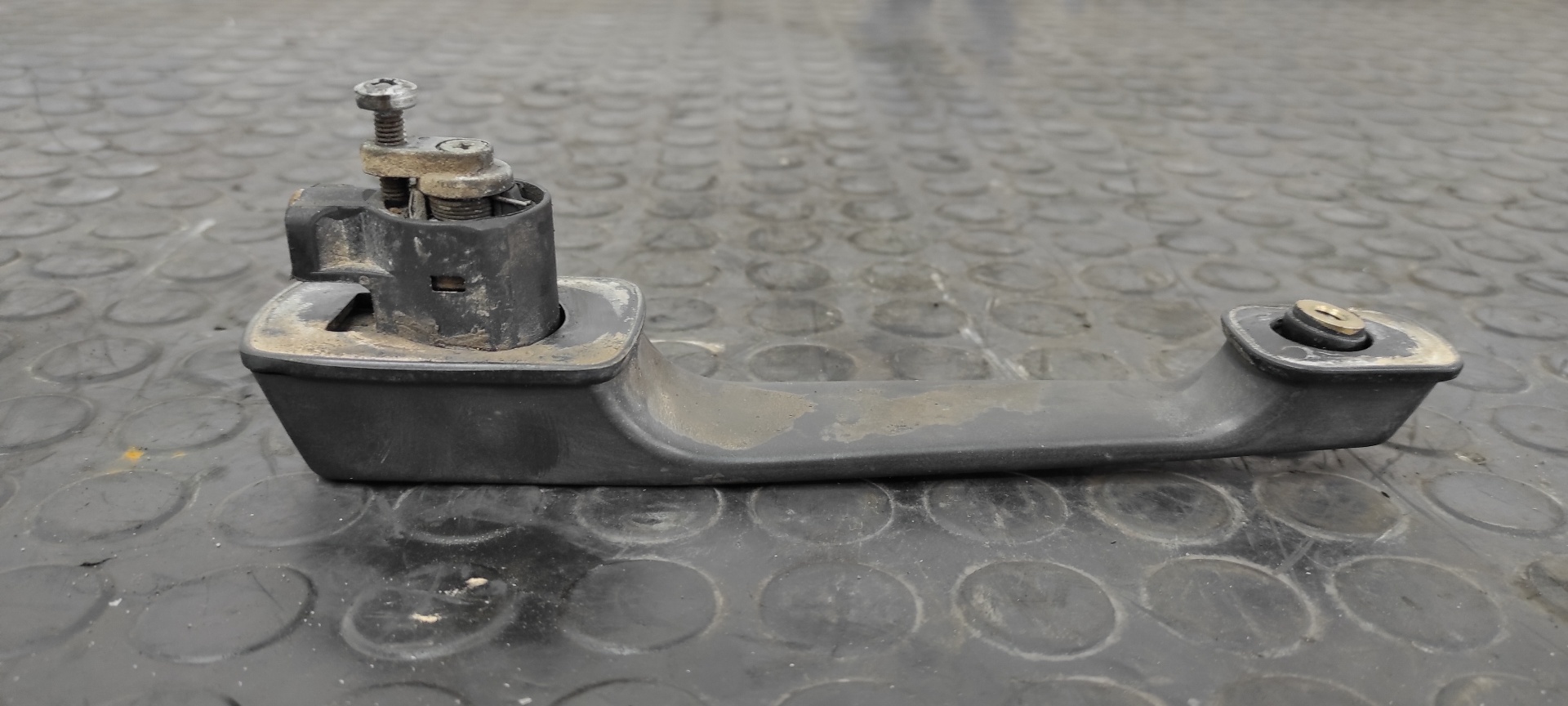 MANETA TRASERA DERECHA MERCEDES-BENZ MB 100 D CAJA CERRADA / COMBI - vista 2