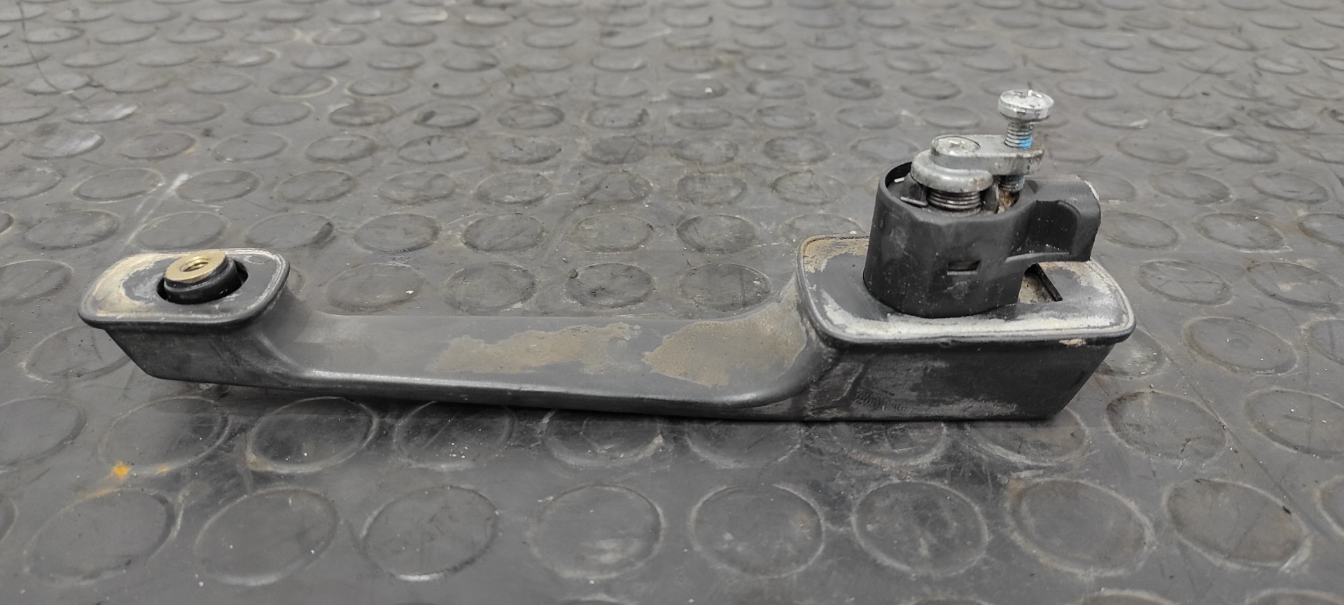 MANETA TRASERA DERECHA MERCEDES-BENZ MB 100 D CAJA CERRADA / COMBI - vista 5