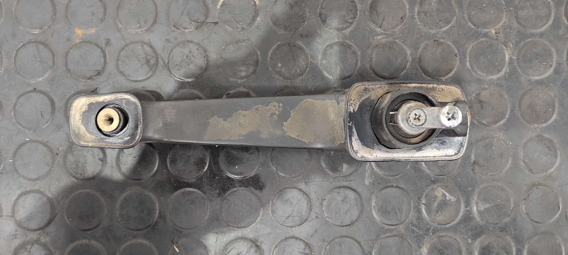 MANETA TRASERA DERECHA MERCEDES-BENZ MB 100 D CAJA CERRADA / COMBI - vista 4