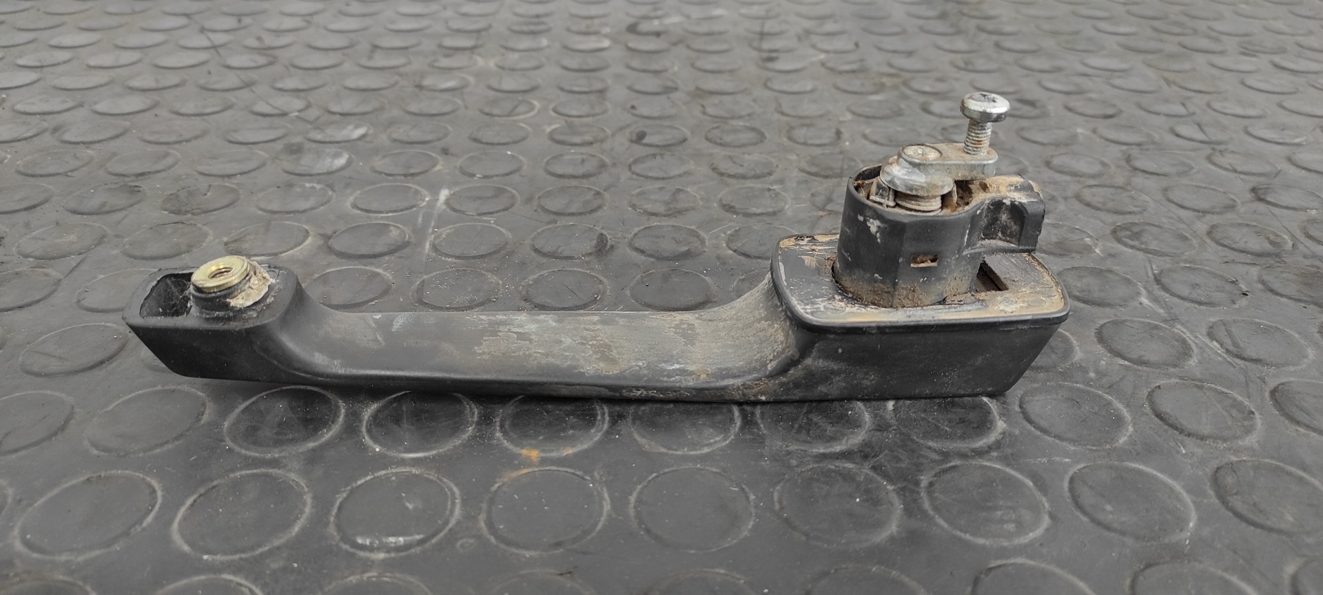 MANETA  PUERTA CORREDERA DERECHA MERCEDES-BENZ MB 100 D CAJA CERRADA / COMBI - vista 5