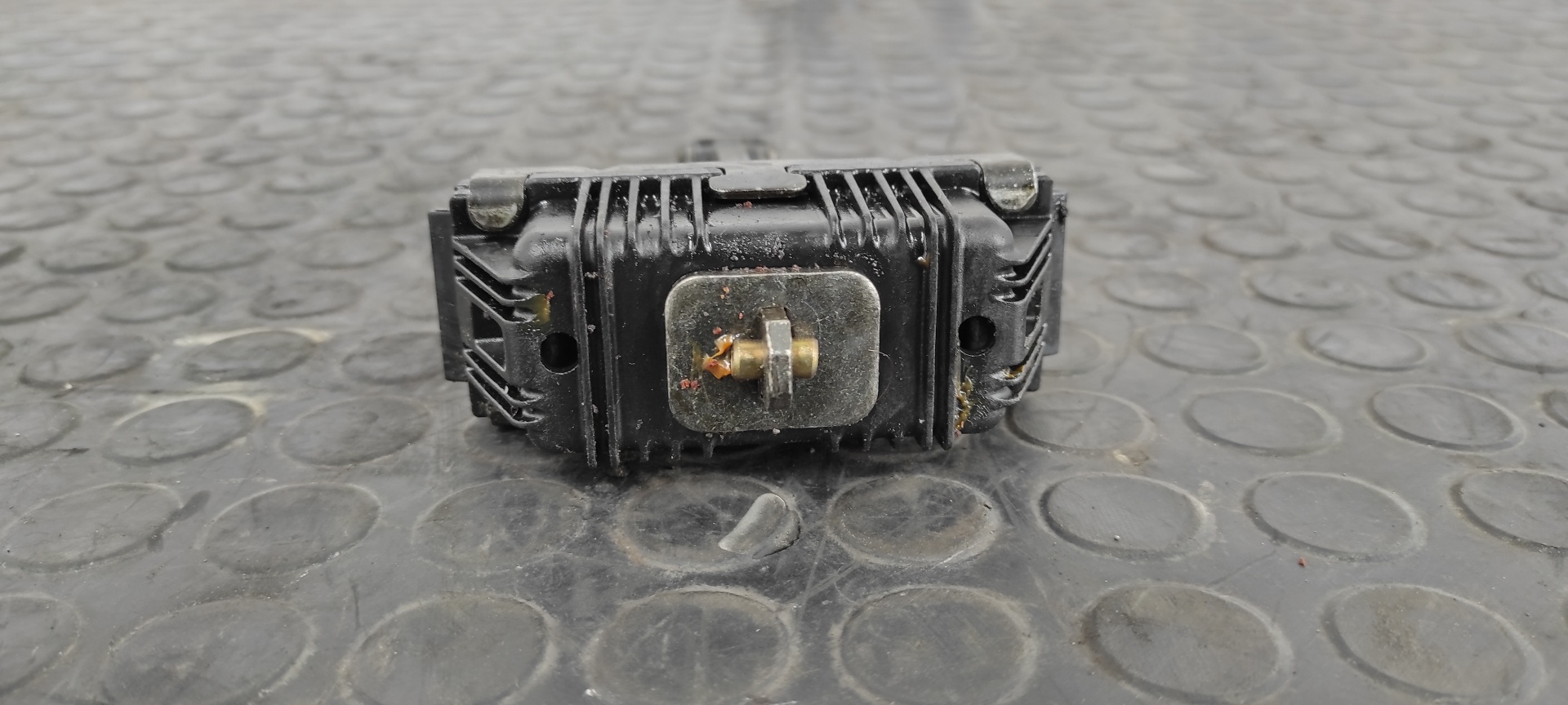 RETENEDOR PUERTA DERECHA BMW X5 (E53) - vista 4