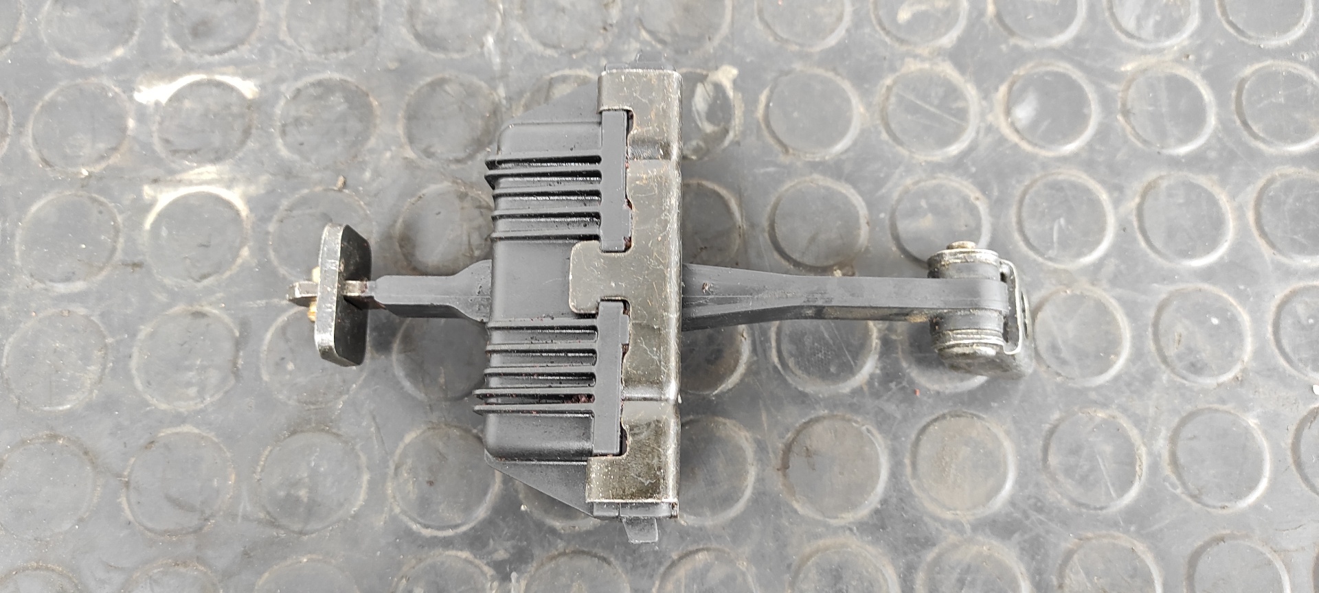 RETENEDOR PUERTA IZQUIERDA  BMW X5 (E53) - vista 8