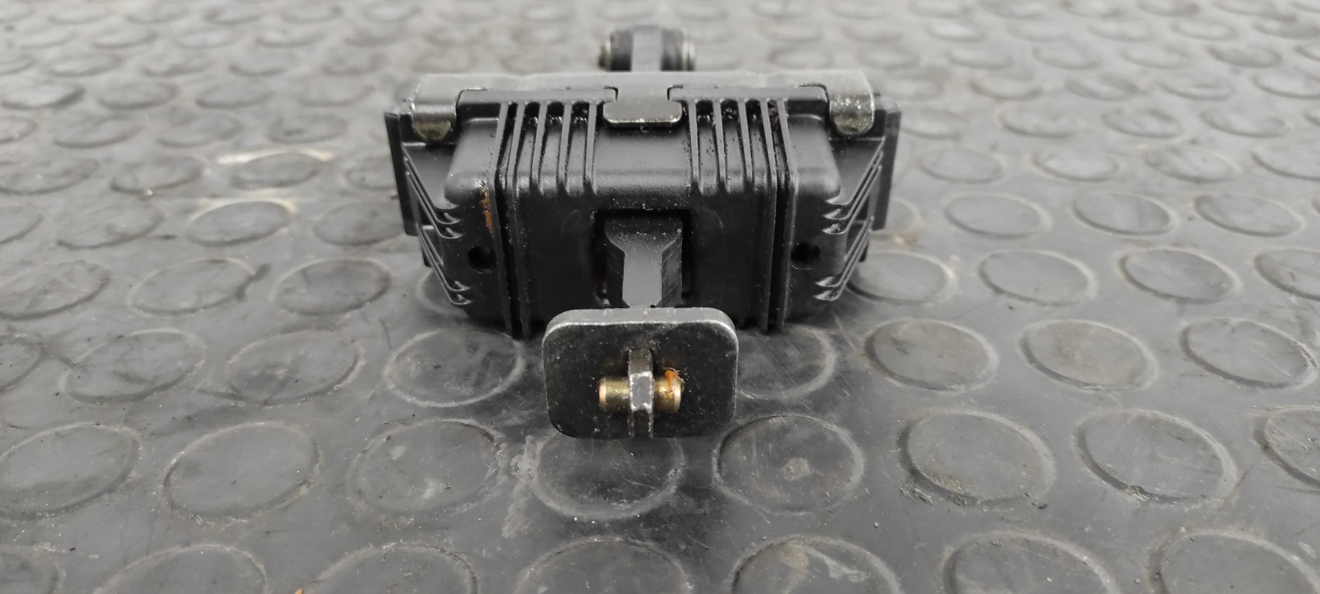 RETENEDOR PUERTA IZQUIERDA  BMW X5 (E53) - vista 6