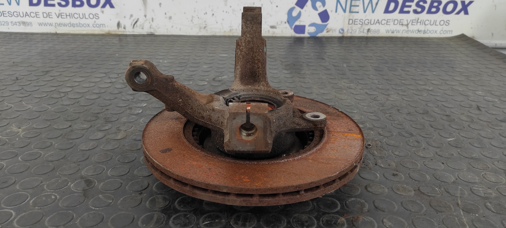 MANGUETA DELANTERA IZQUIERDA DACIA LOGAN - vista 3