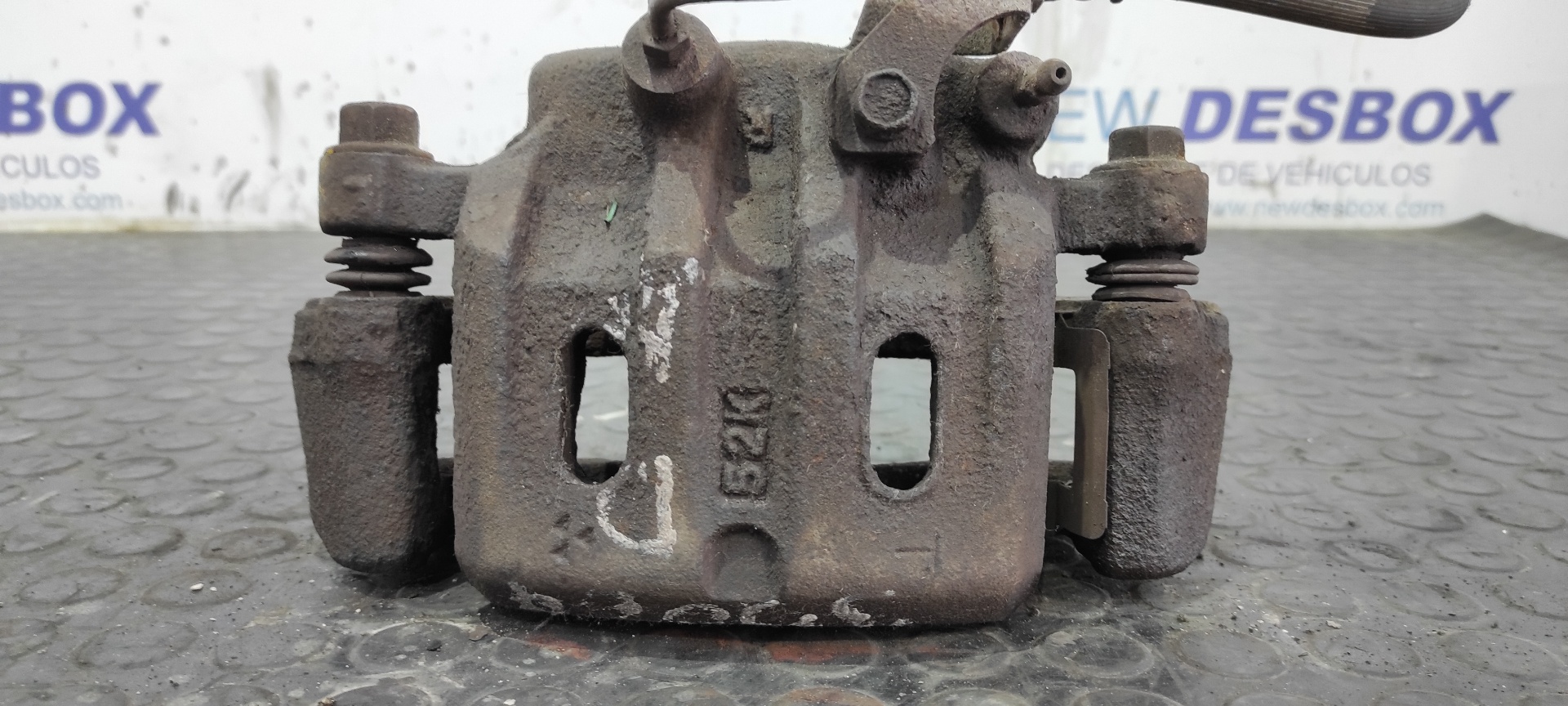 PINZA DE FRENO DELANTERA DERECHA MITSUBISHI MONTERO (V20/V40)