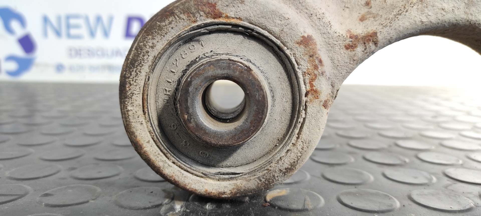 BRAZO IZQUIERDO INFERIOR TRASERO MITSUBISHI MONTERO (V20/V40) - vista 2