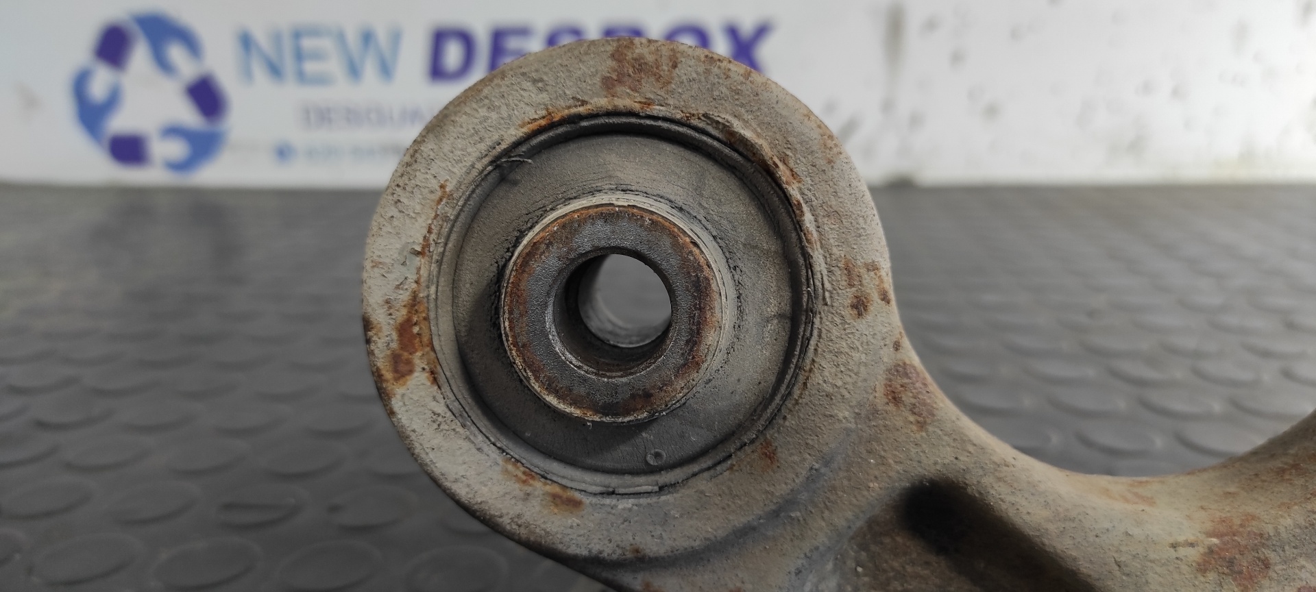 BRAZO DERECHO INFERIOR DELANTERO MITSUBISHI MONTERO (V20/V40) - vista 5