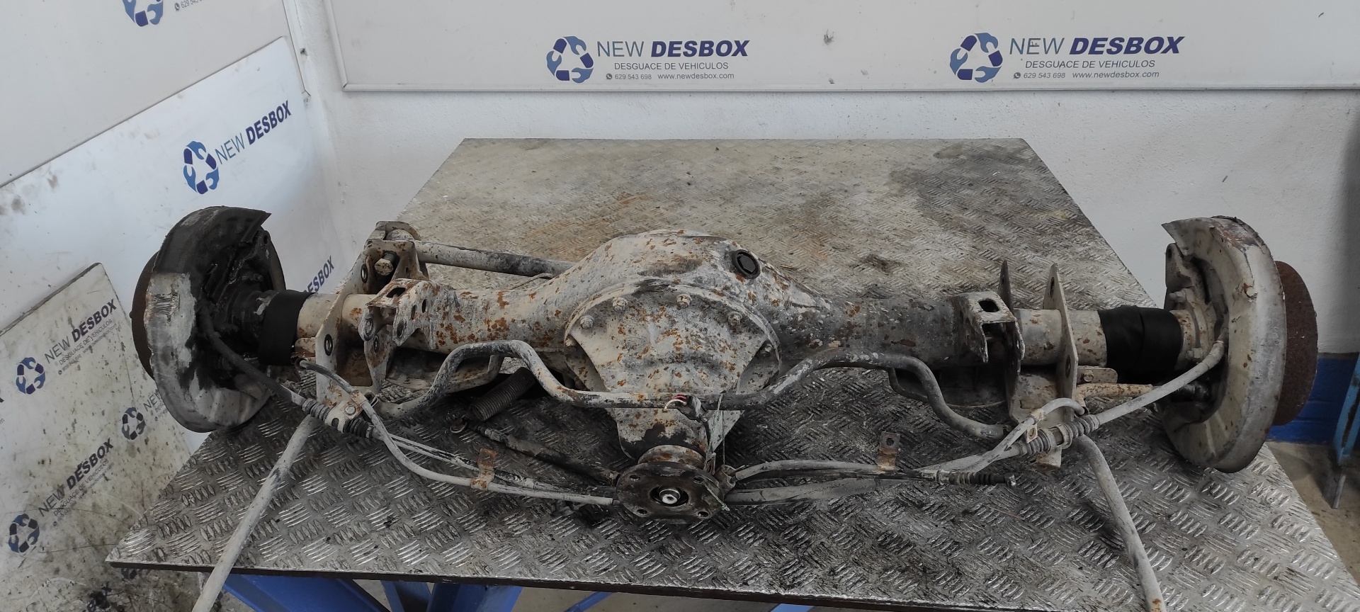 PUENTE TRASERO MITSUBISHI MONTERO (V20/V40)