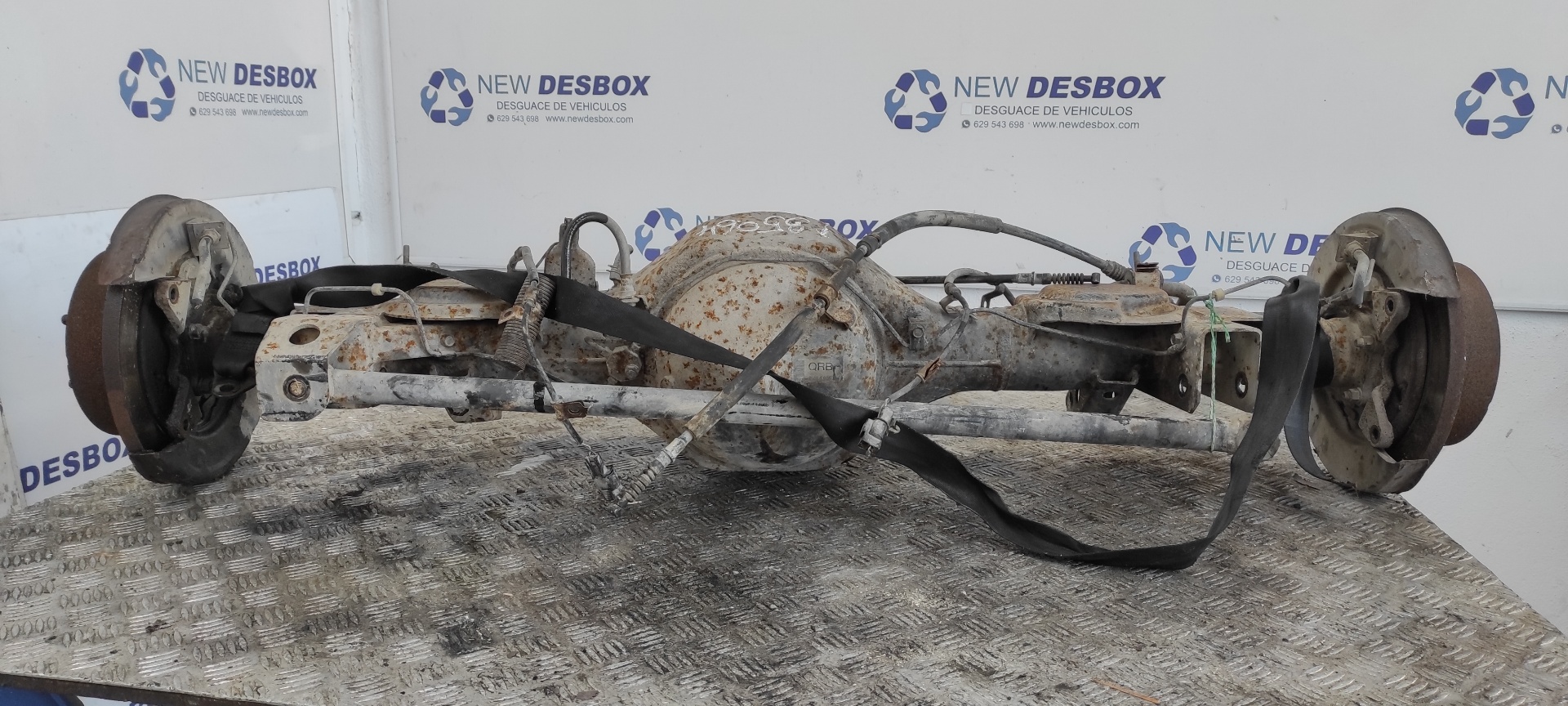 PUENTE TRASERO MITSUBISHI MONTERO (V20/V40) - vista 2