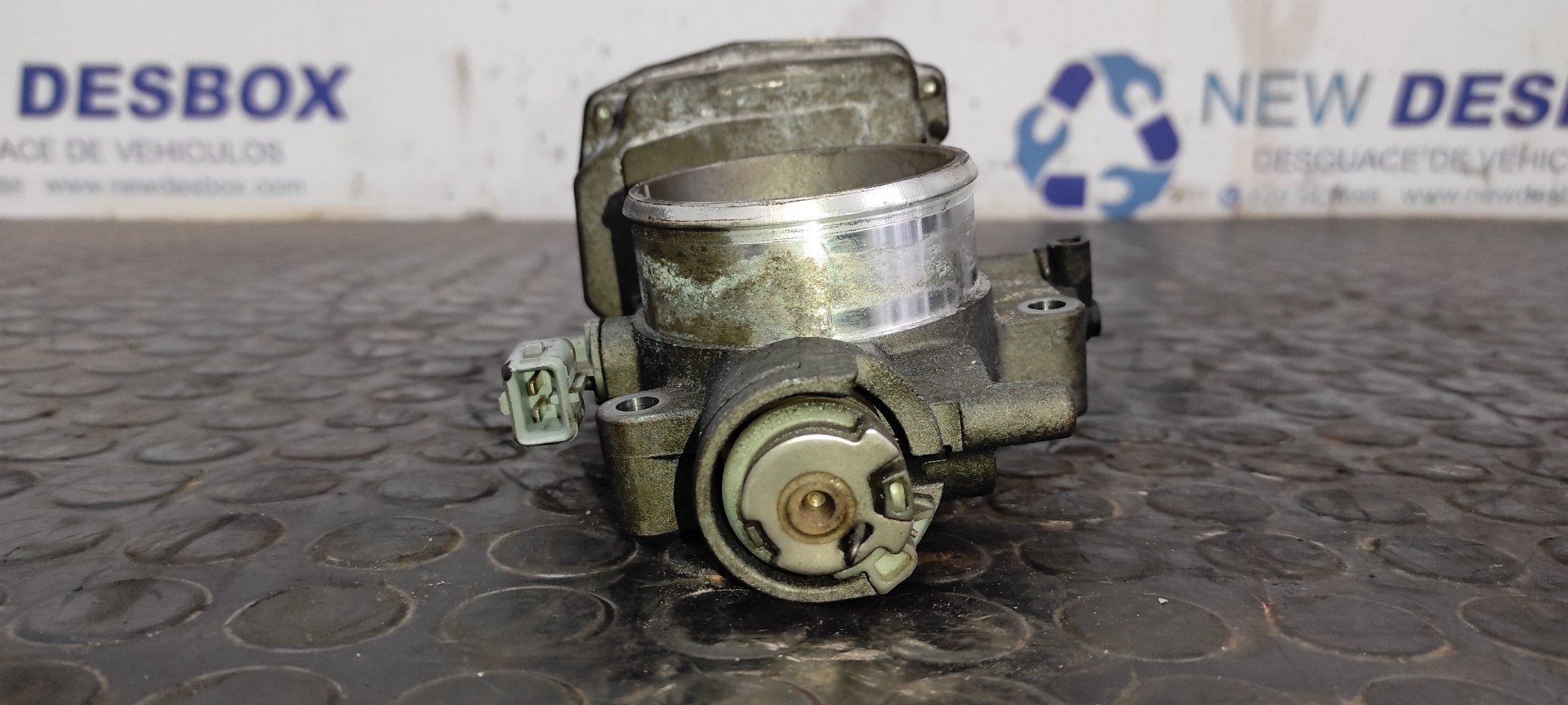 CAJA MARIPOSA PEUGEOT 407 - vista 2