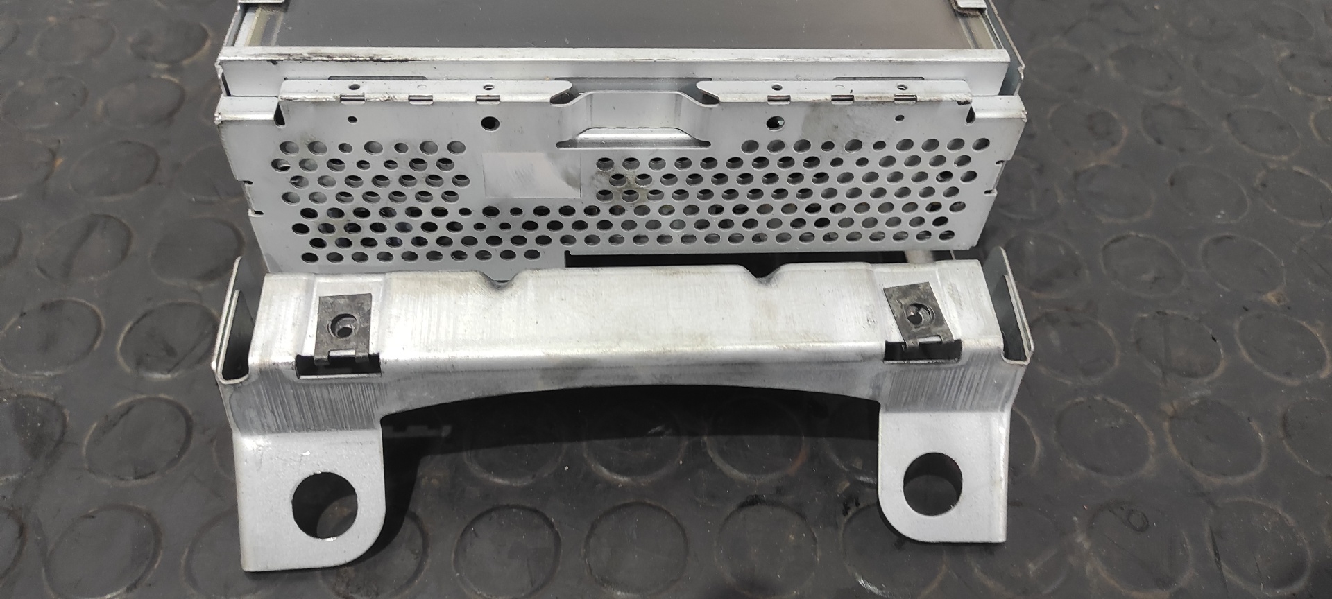 PANTALLA MULTIFUNCION LAND ROVER FREELANDER (LR2) - vista 4