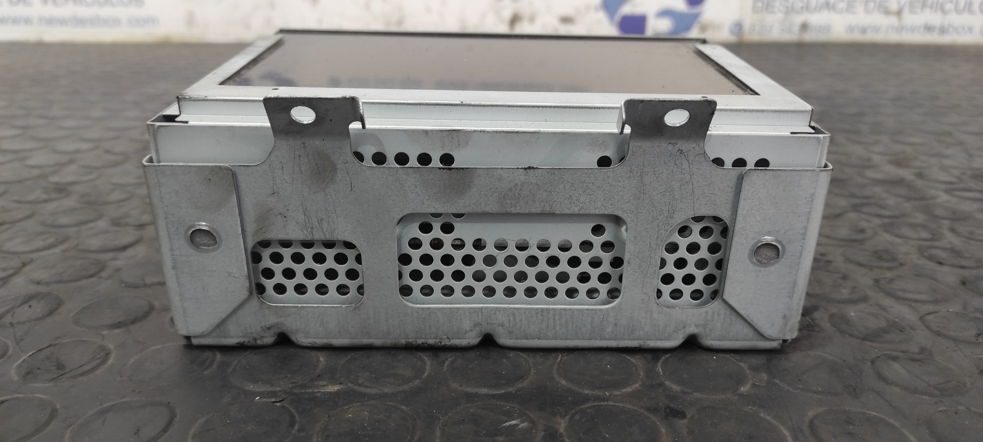 PANTALLA MULTIFUNCION LAND ROVER FREELANDER (LR2) - vista 9