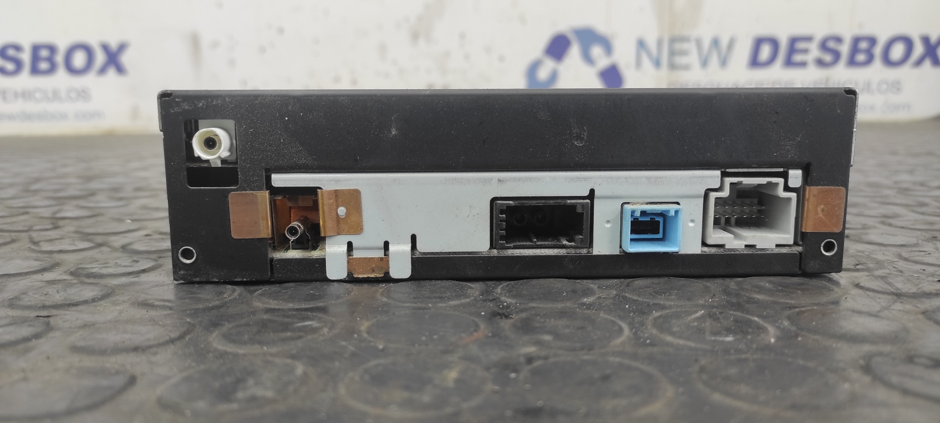 SISTEMA DVD LAND ROVER FREELANDER (LR2) - vista 9