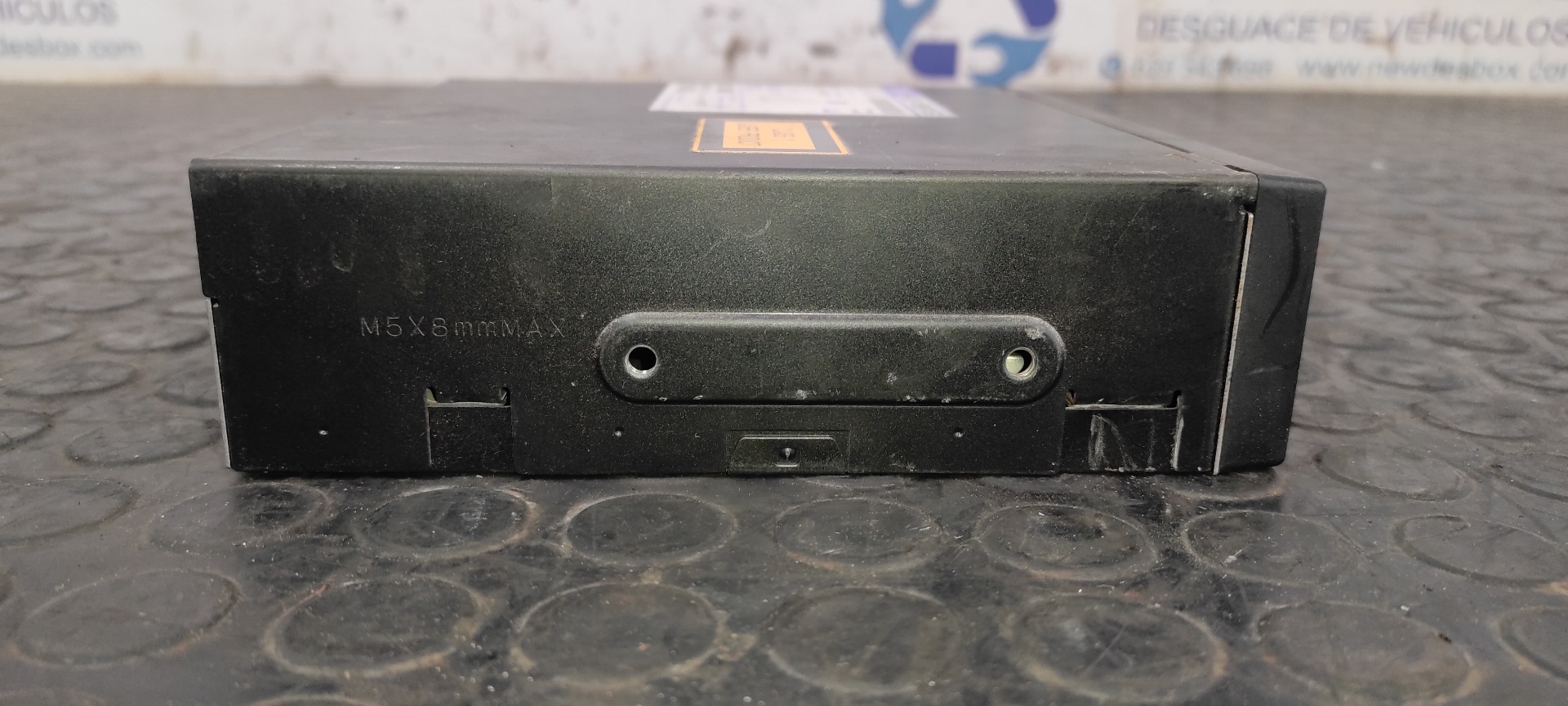 SISTEMA DVD LAND ROVER FREELANDER (LR2) - vista 3