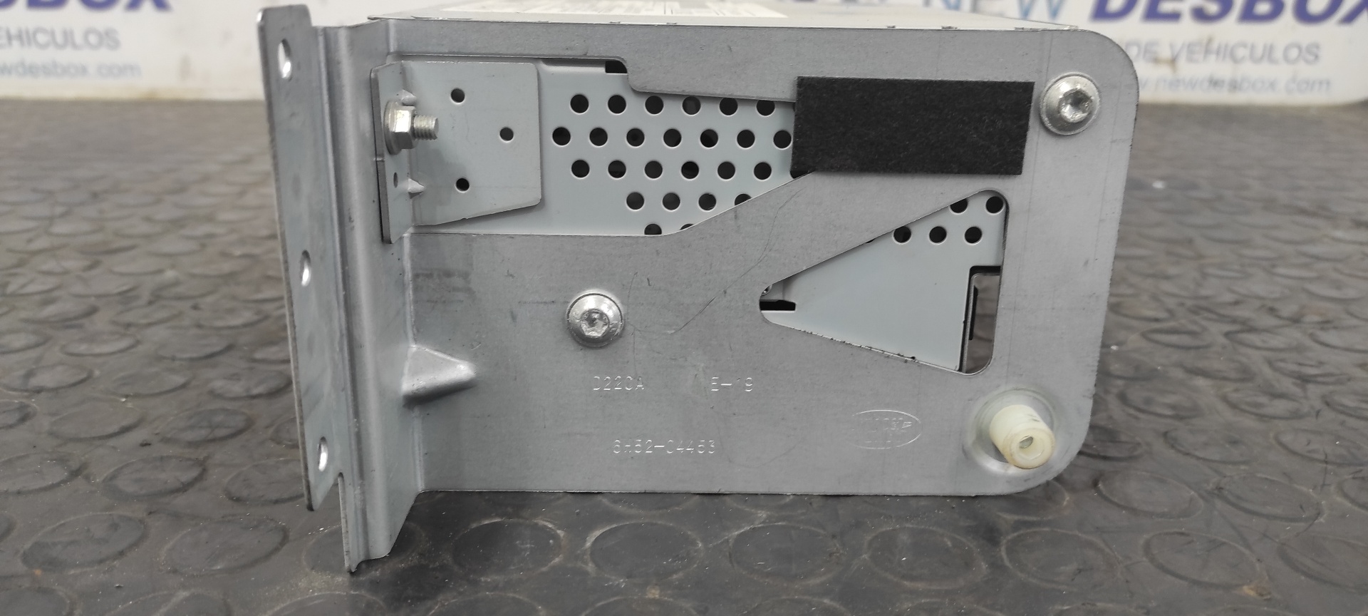 SISTEMA AUDIO / RADIO CD LAND ROVER FREELANDER (LR2) - vista 4