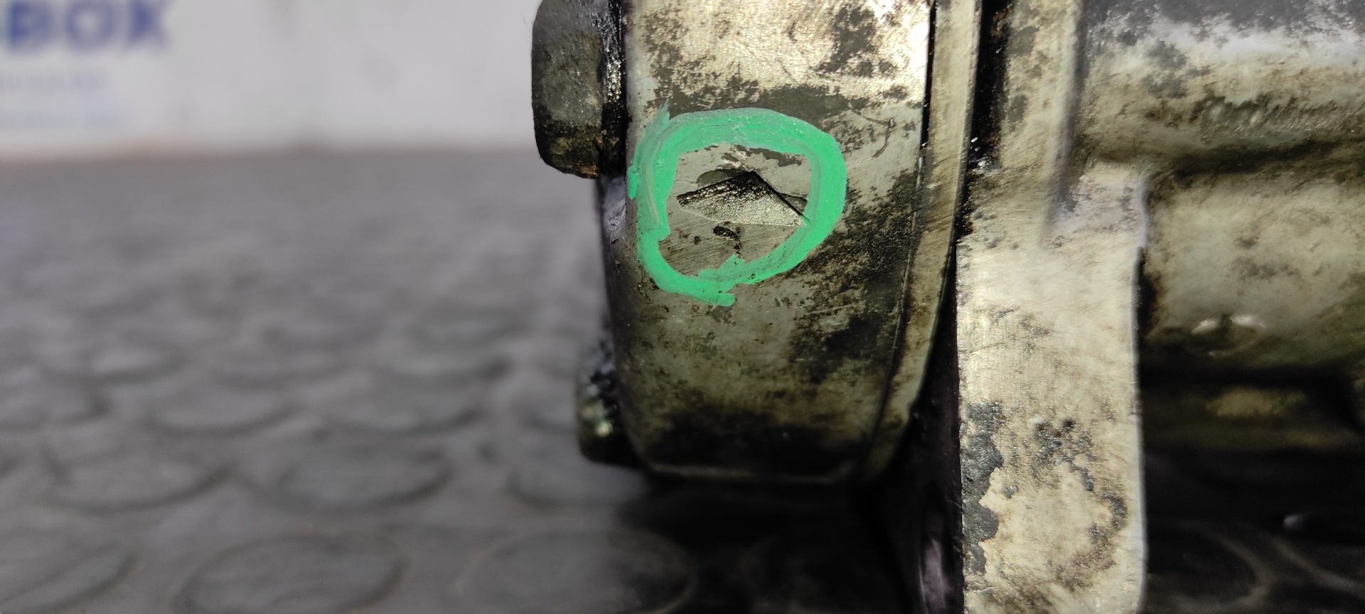 COMPRESOR AIRE ACONDICIONADO MITSUBISHI MONTERO (V20/V40) - vista 2