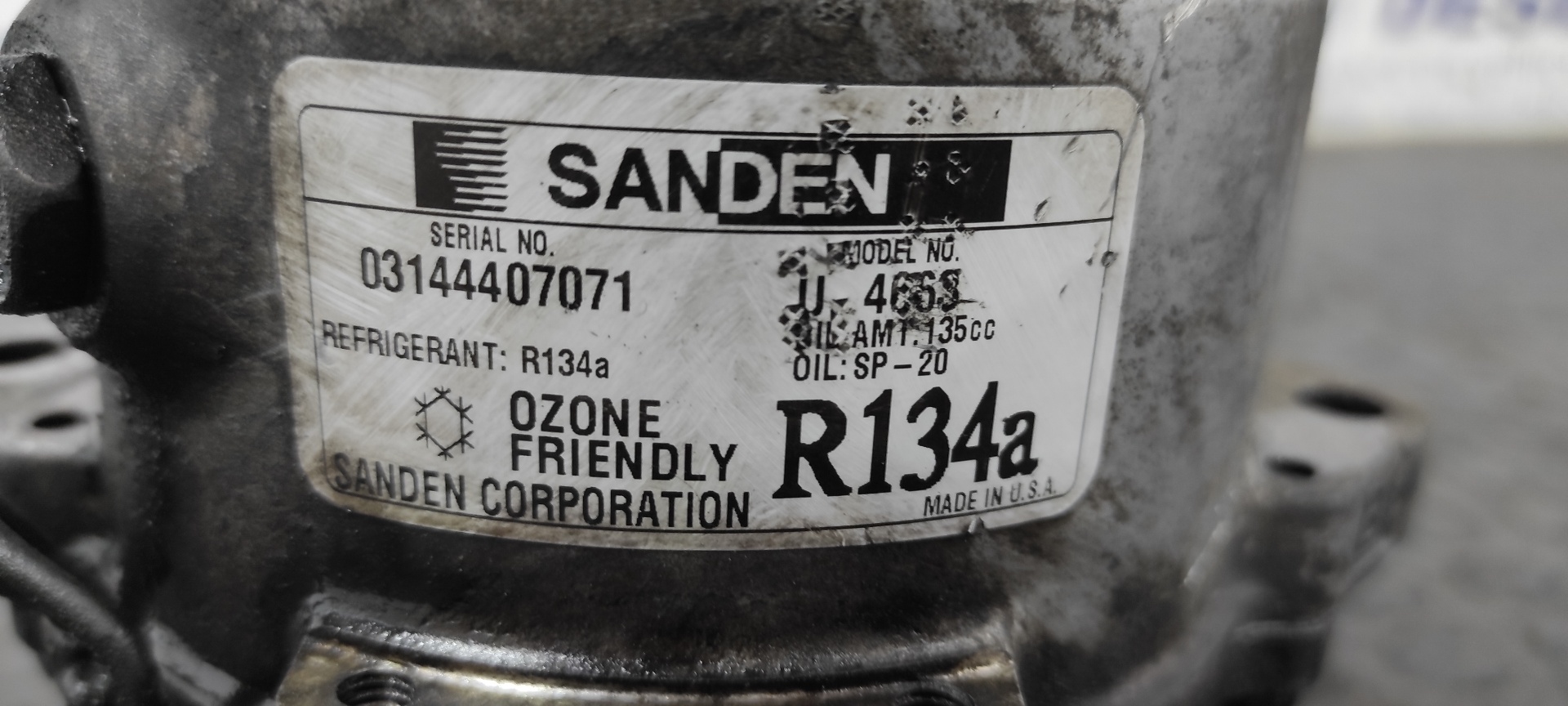 COMPRESOR AIRE ACONDICIONADO MITSUBISHI MONTERO (V20/V40) - vista 4