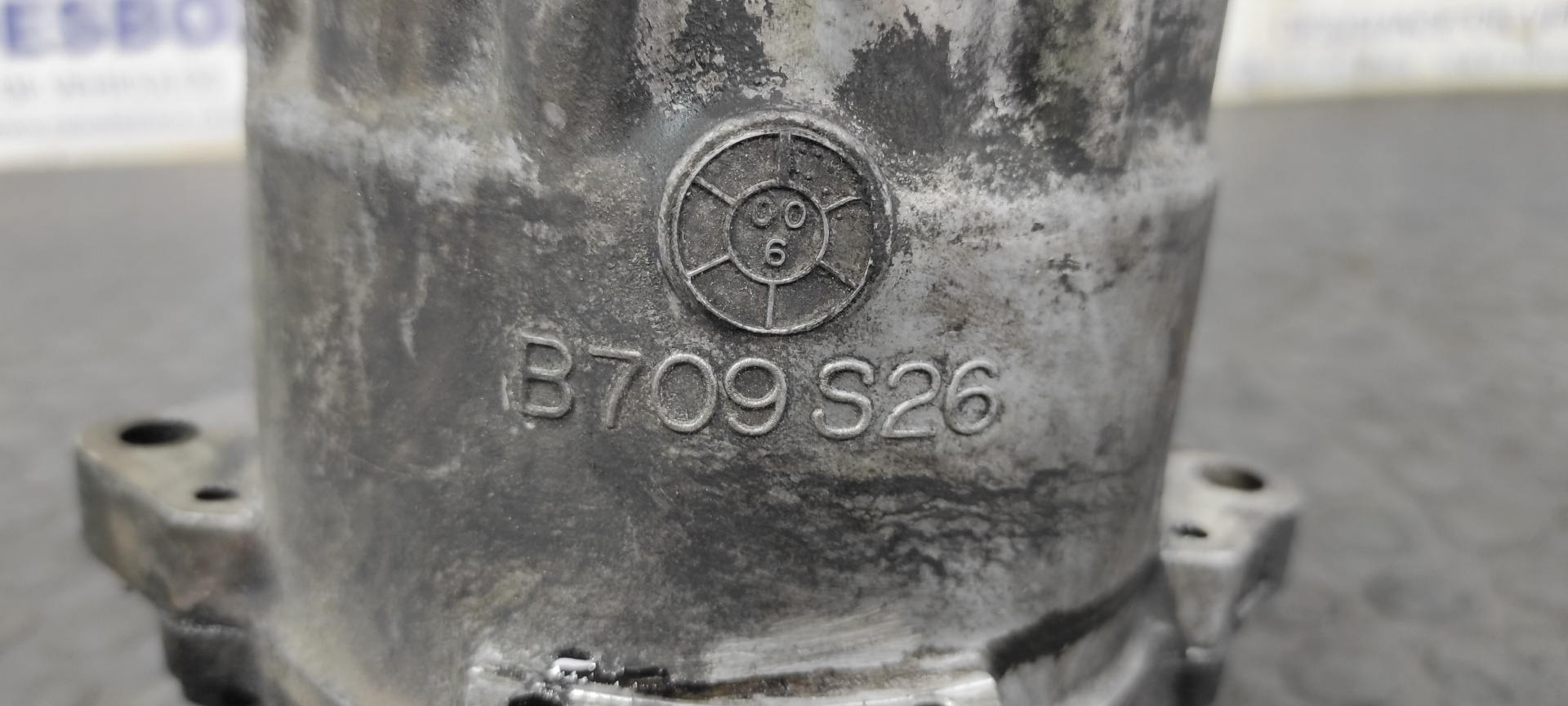 COMPRESOR AIRE ACONDICIONADO MITSUBISHI MONTERO (V20/V40) - vista 8