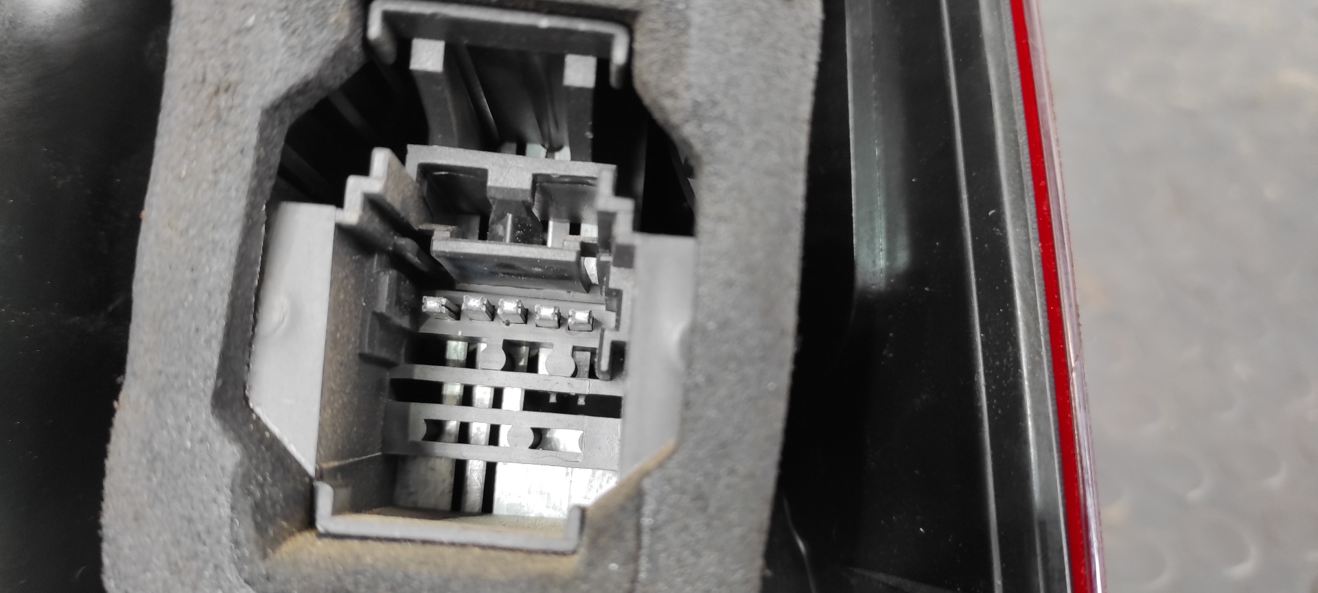 PILOTO TRASERO IZQUIERDO RENAULT ESPACE IV (JK0) - vista 7