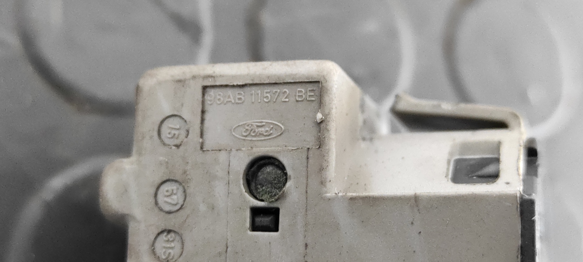 CONMUTADOR DE ARRANQUE FORD FUSION (CBK) - vista 9