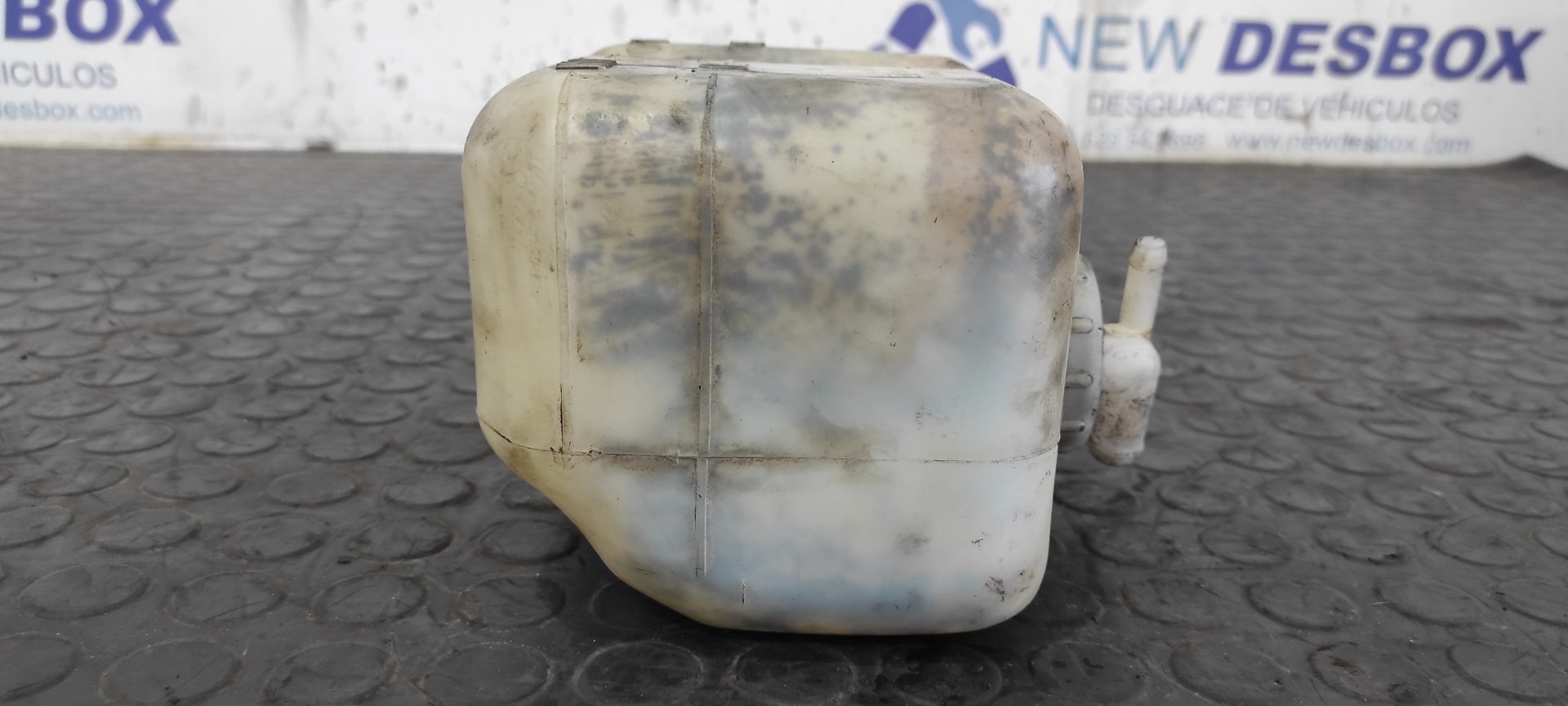 DEPOSITO EXPANSION MITSUBISHI MONTERO (V20/V40) - vista 3