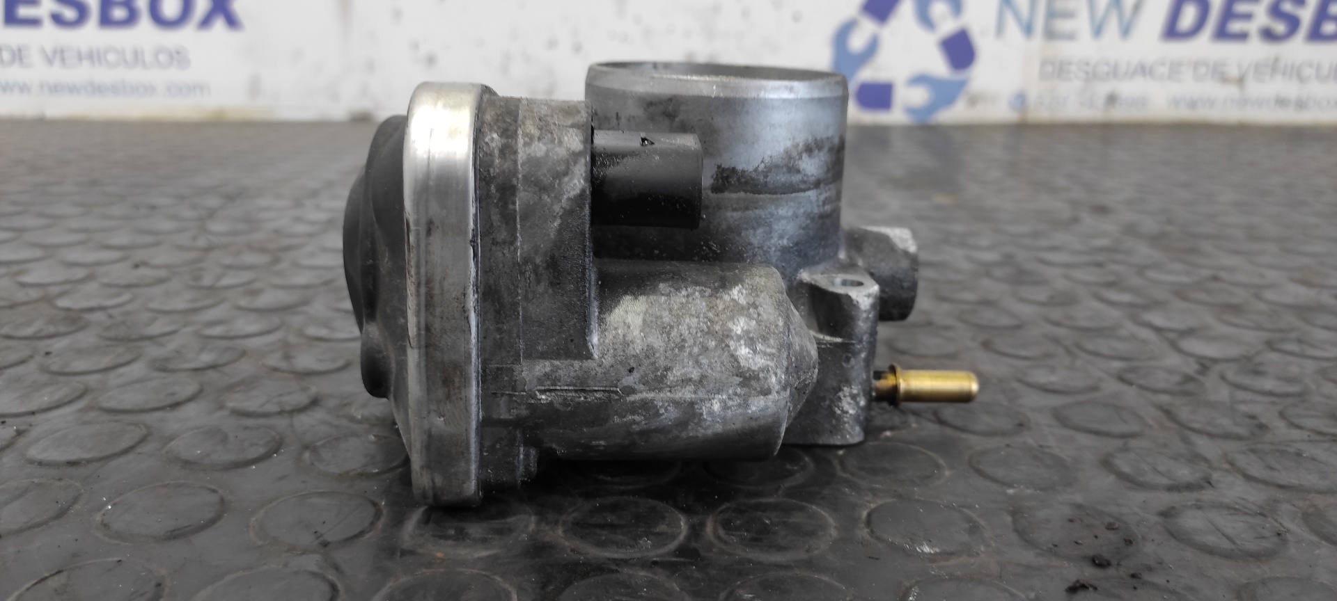 CAJA MARIPOSA RENAULT CLIO III - vista 3