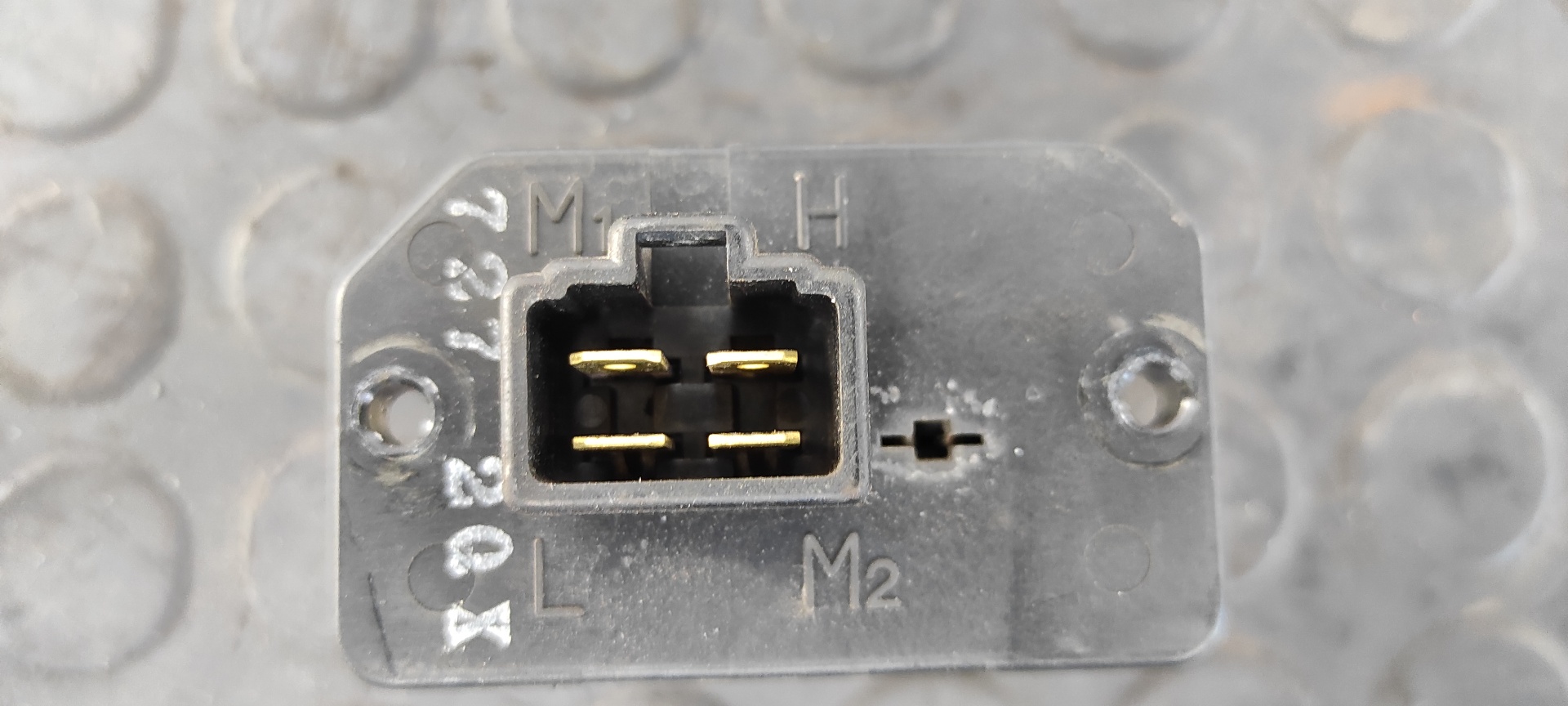 RESISTENCIA CALEFACCION MITSUBISHI MONTERO (V20/V40) - vista 3